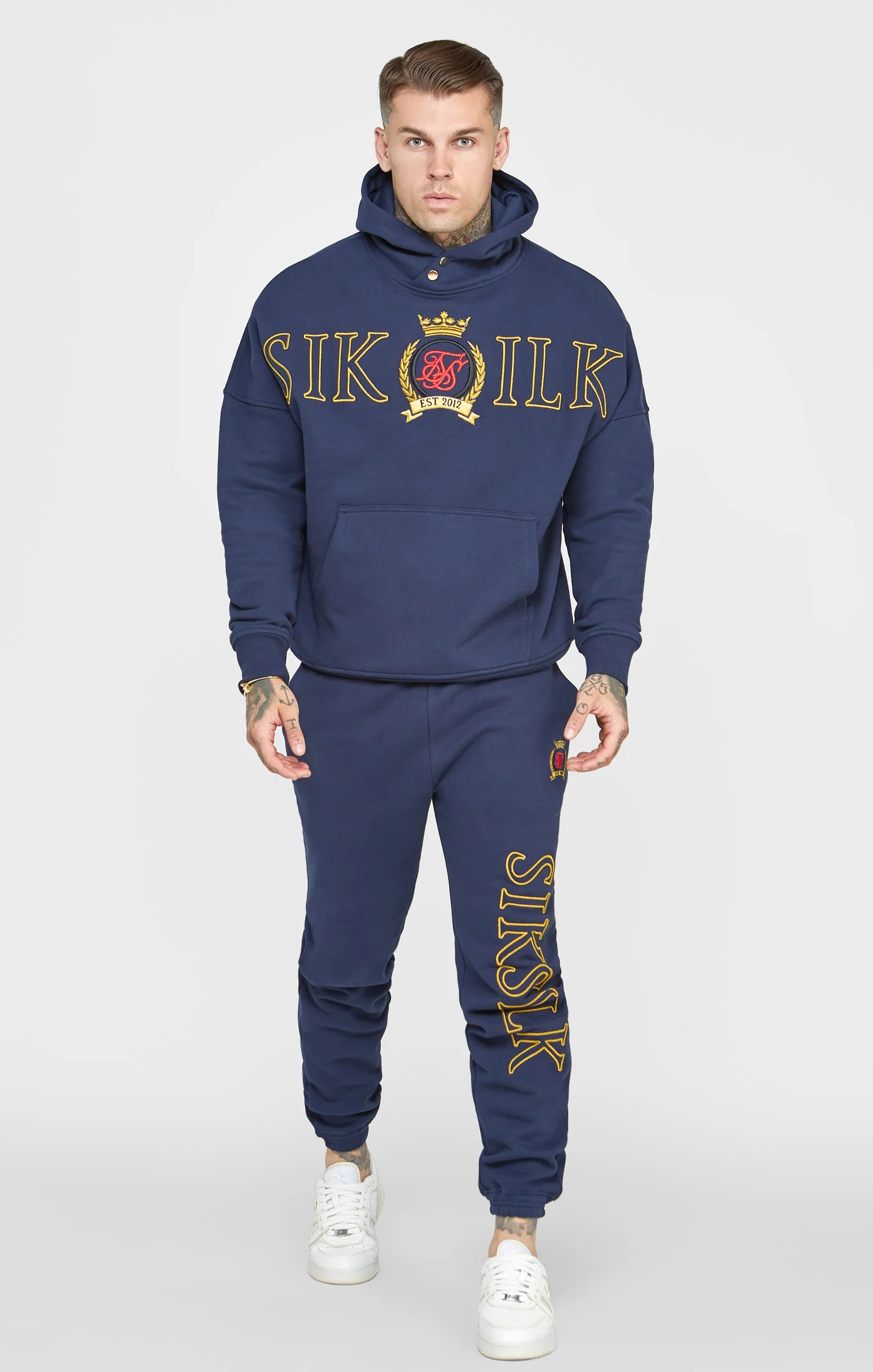 Navy Embroidery Relaxed Fit Jogger - Image 3