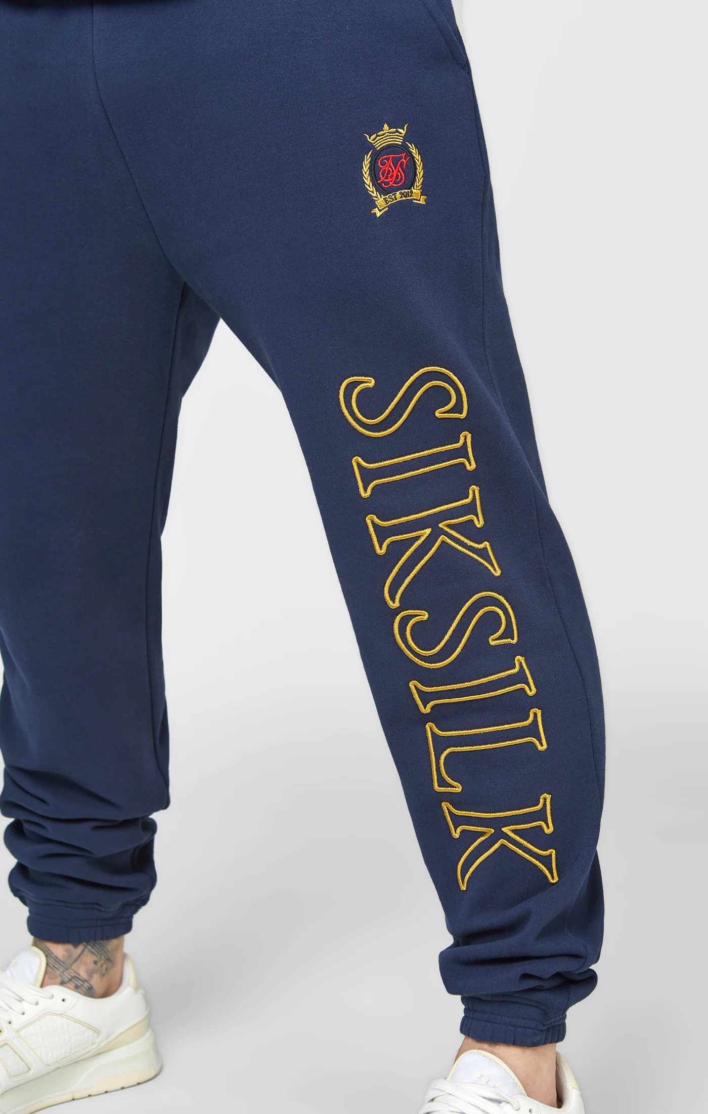 Navy Embroidery Relaxed Fit Jogger - Image 6