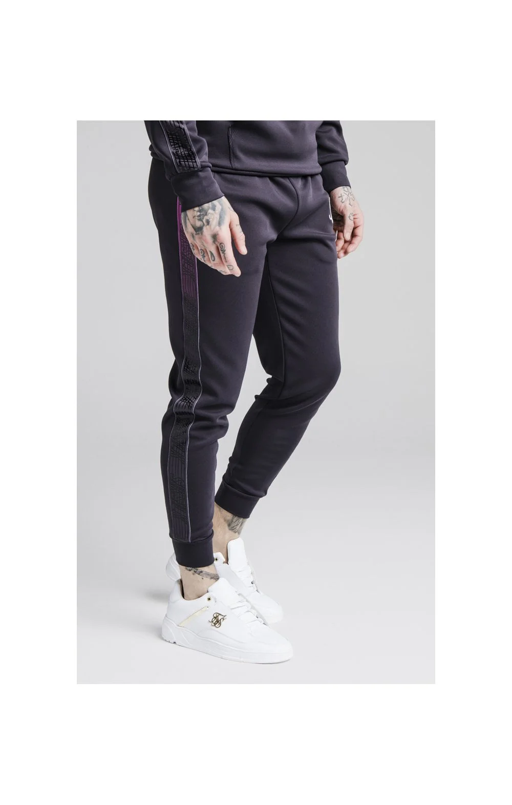 SikSilk Cuffed Cropped Fade Panel Runner Pants – Nine Iron - Image 3