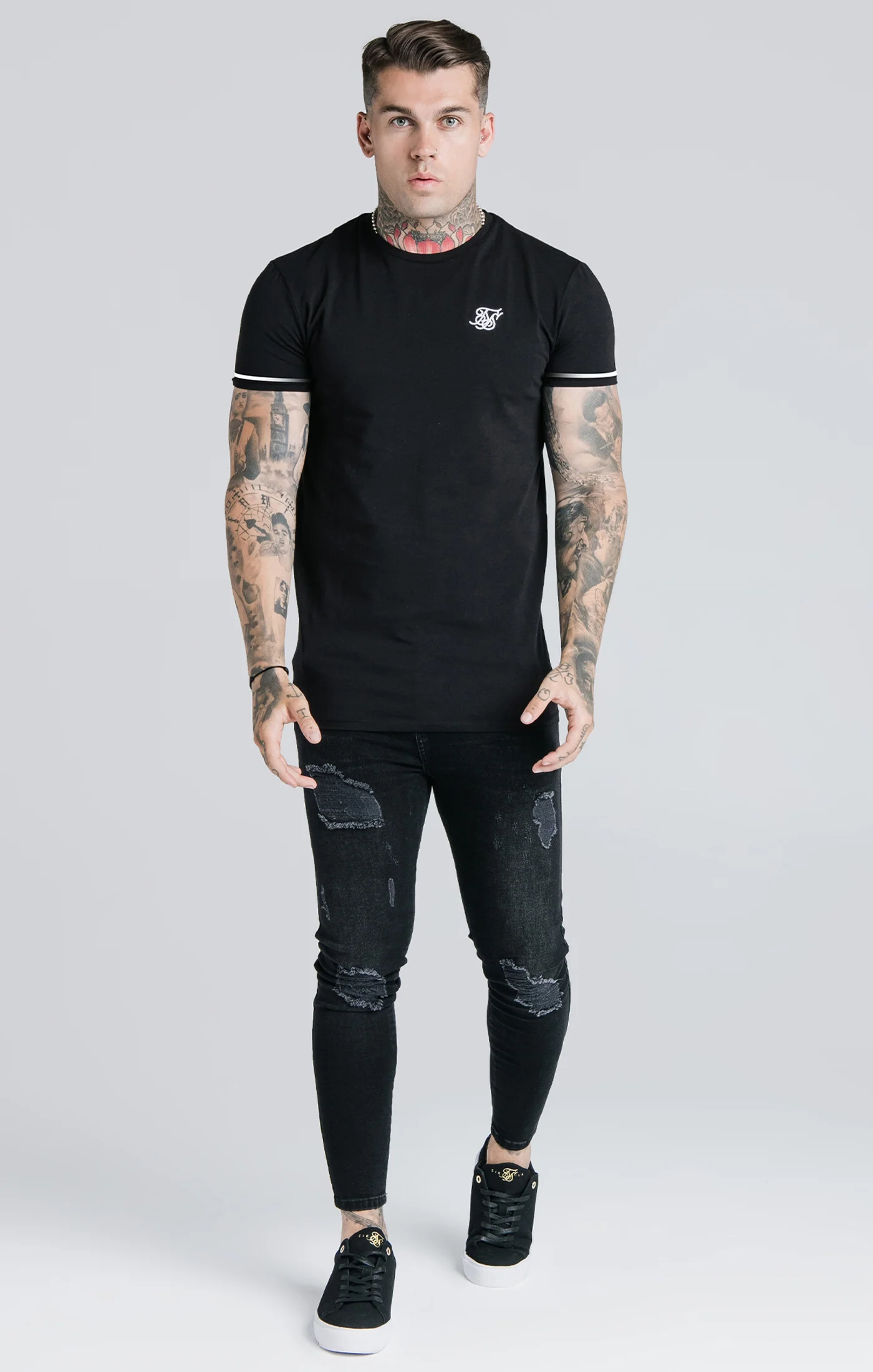 Black Cuffed T-Shirt - Image 3