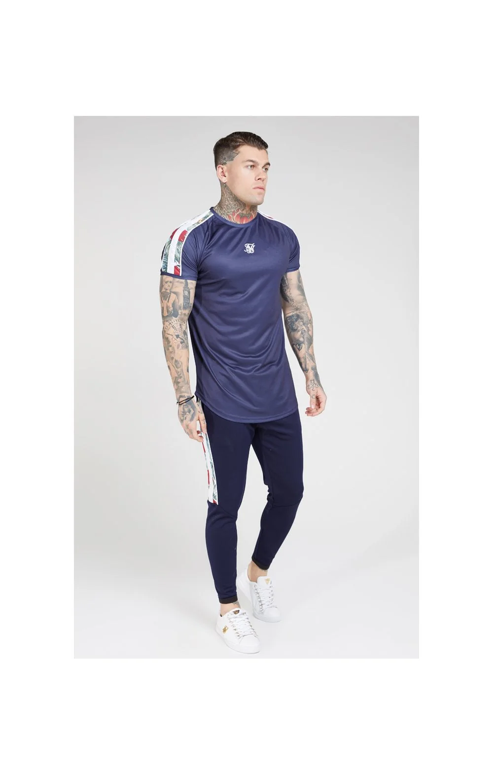 SikSilk Curved Hem Raglan Tee – Eclipse - Image 4