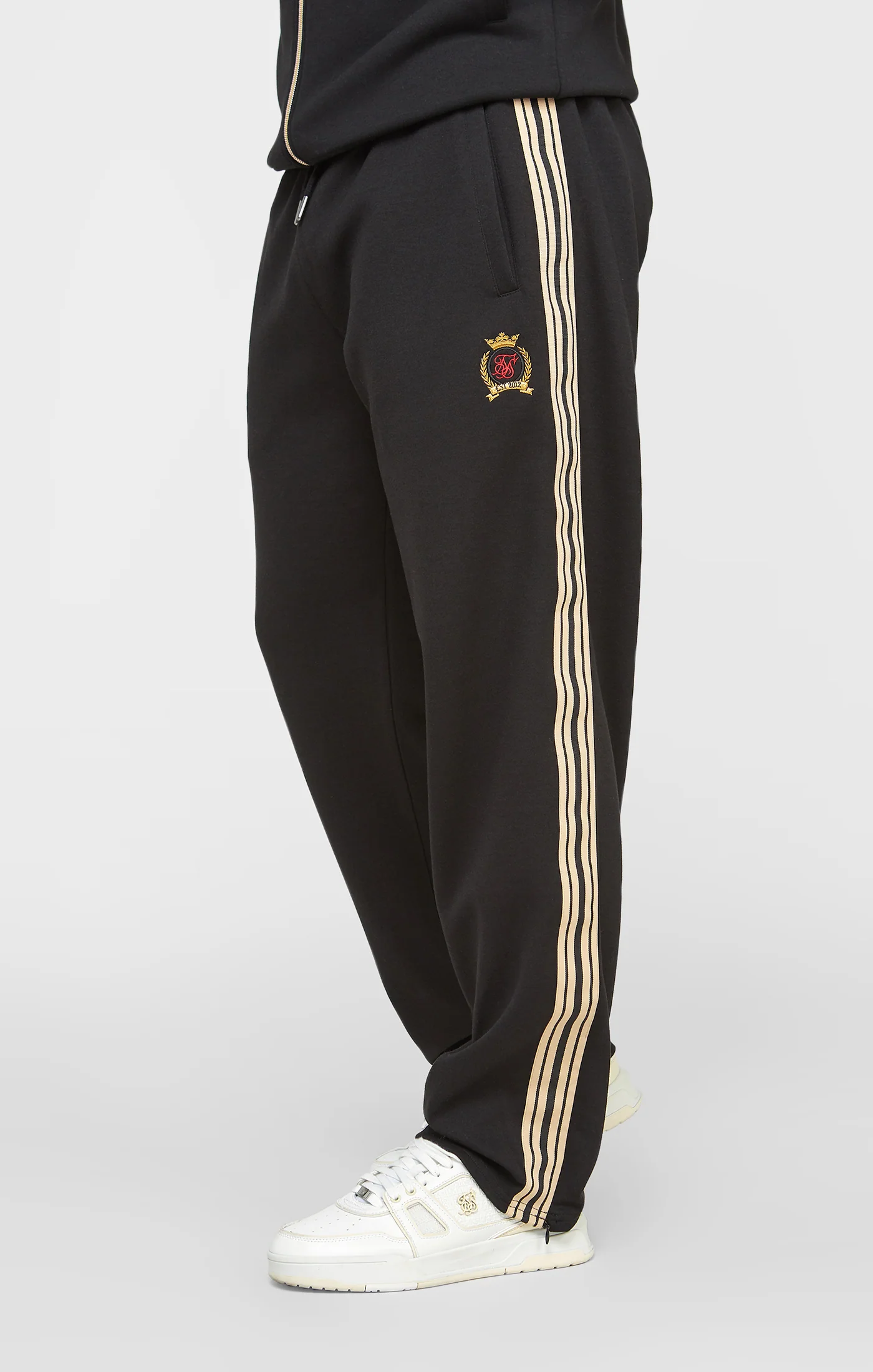 Black Crest Loose Fit Pant