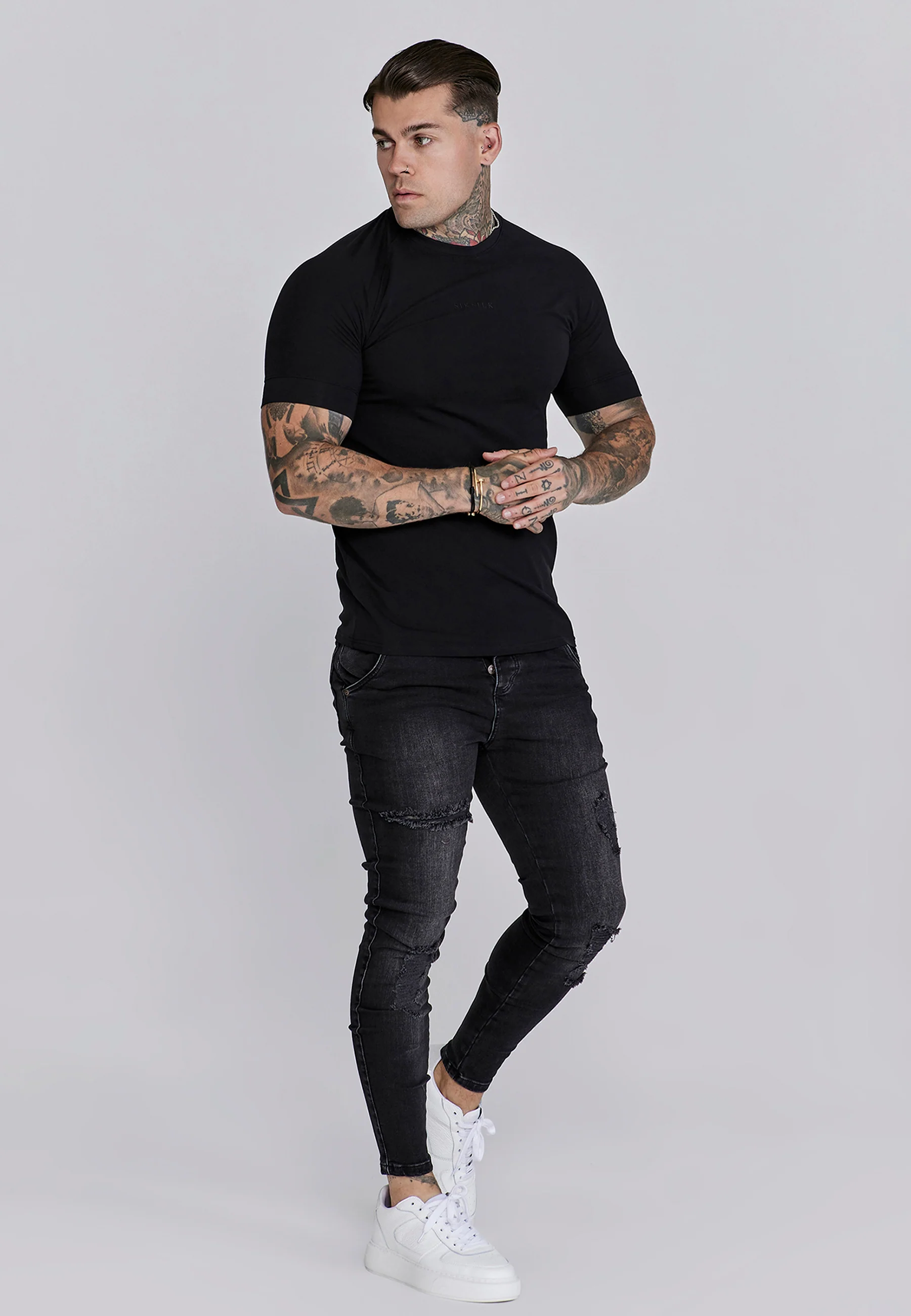 Black Washed Essential Distressed Skinny Jean - Image 4