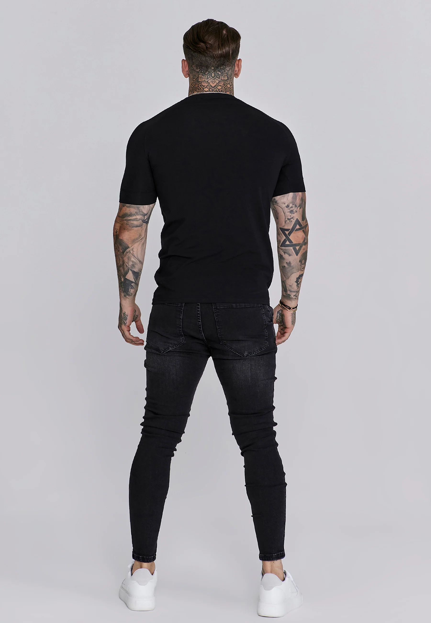 Black Washed Essential Distressed Skinny Jean - Image 5