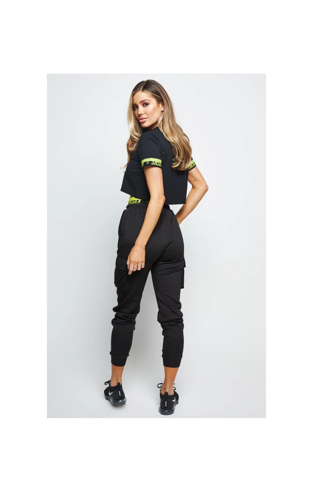 SikSilk Divergent Crop Tee - Black - Image 5