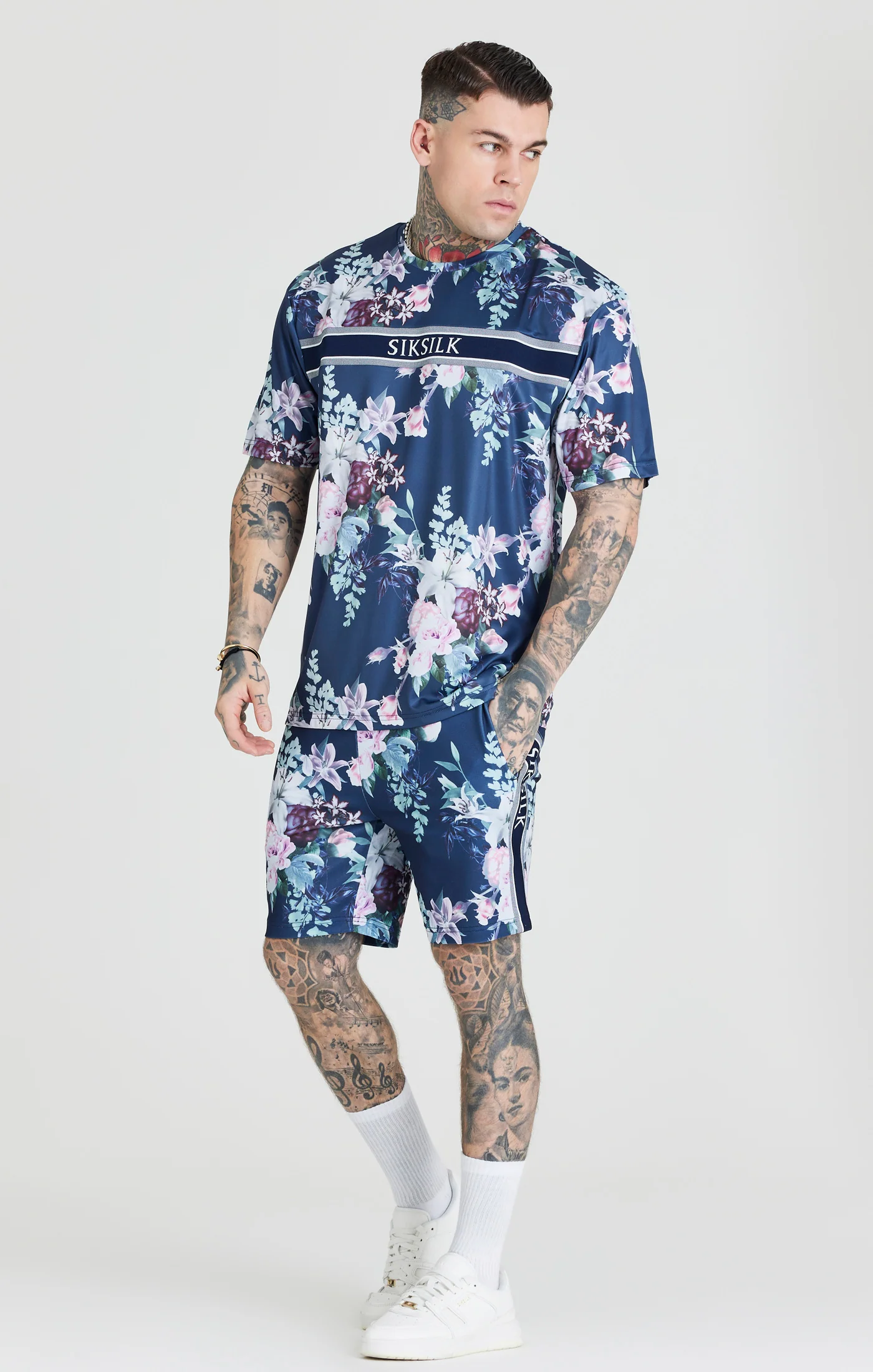 Navy Botanical Print Oversized Fit T-Shirt - Image 4