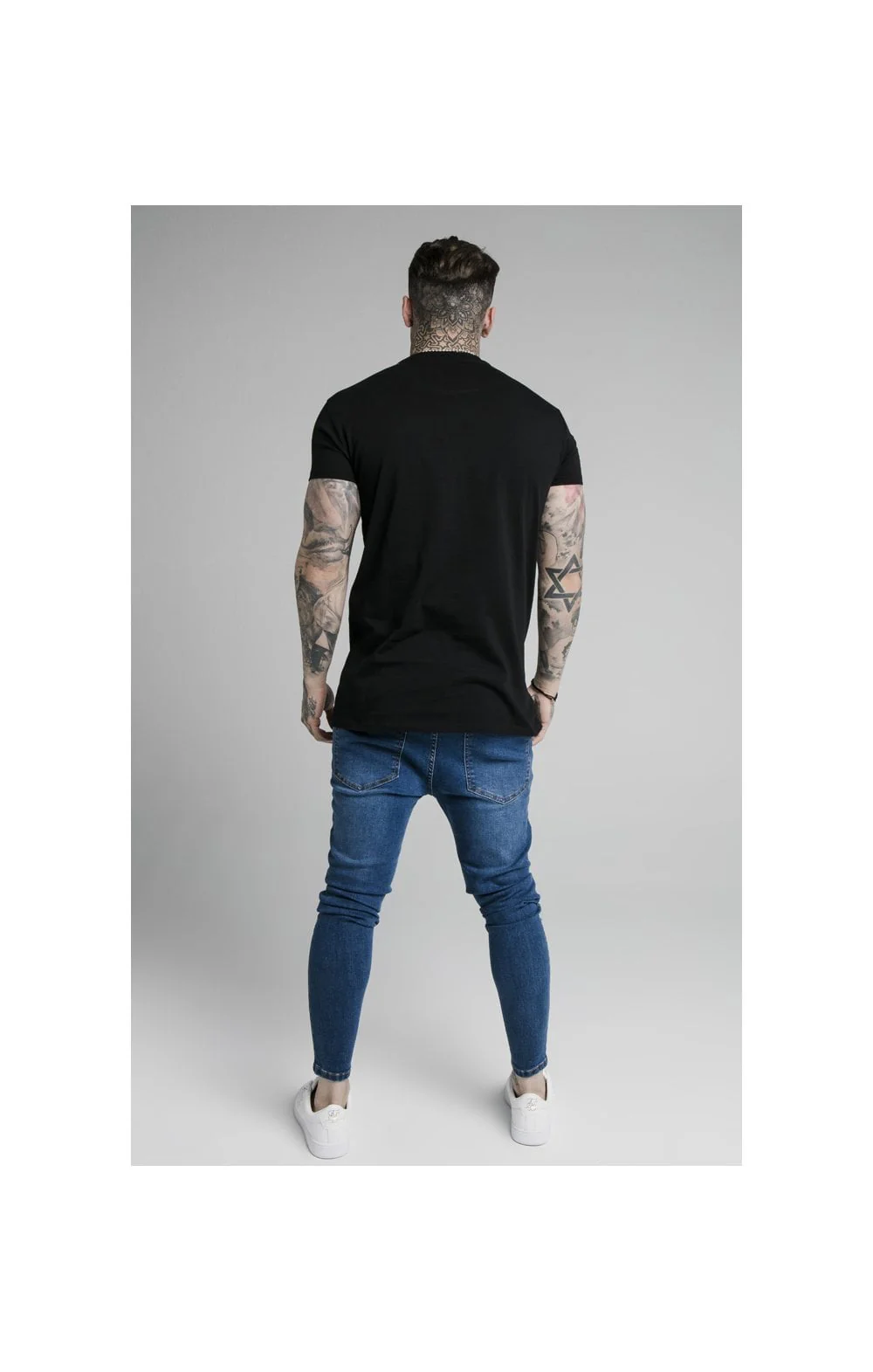 SikSilk Embossed Fitted Box Tee - Black - Image 5