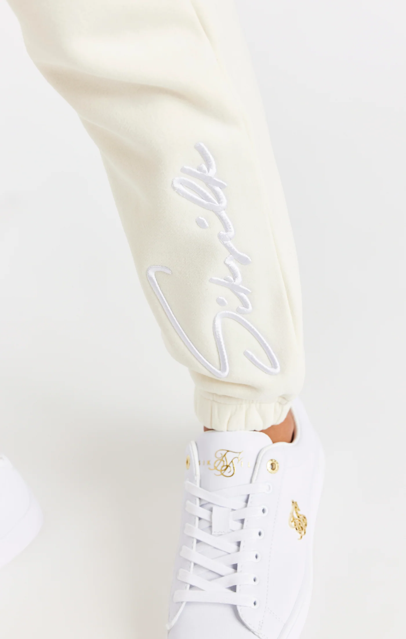 Ecru Essential Jogger - Image 4