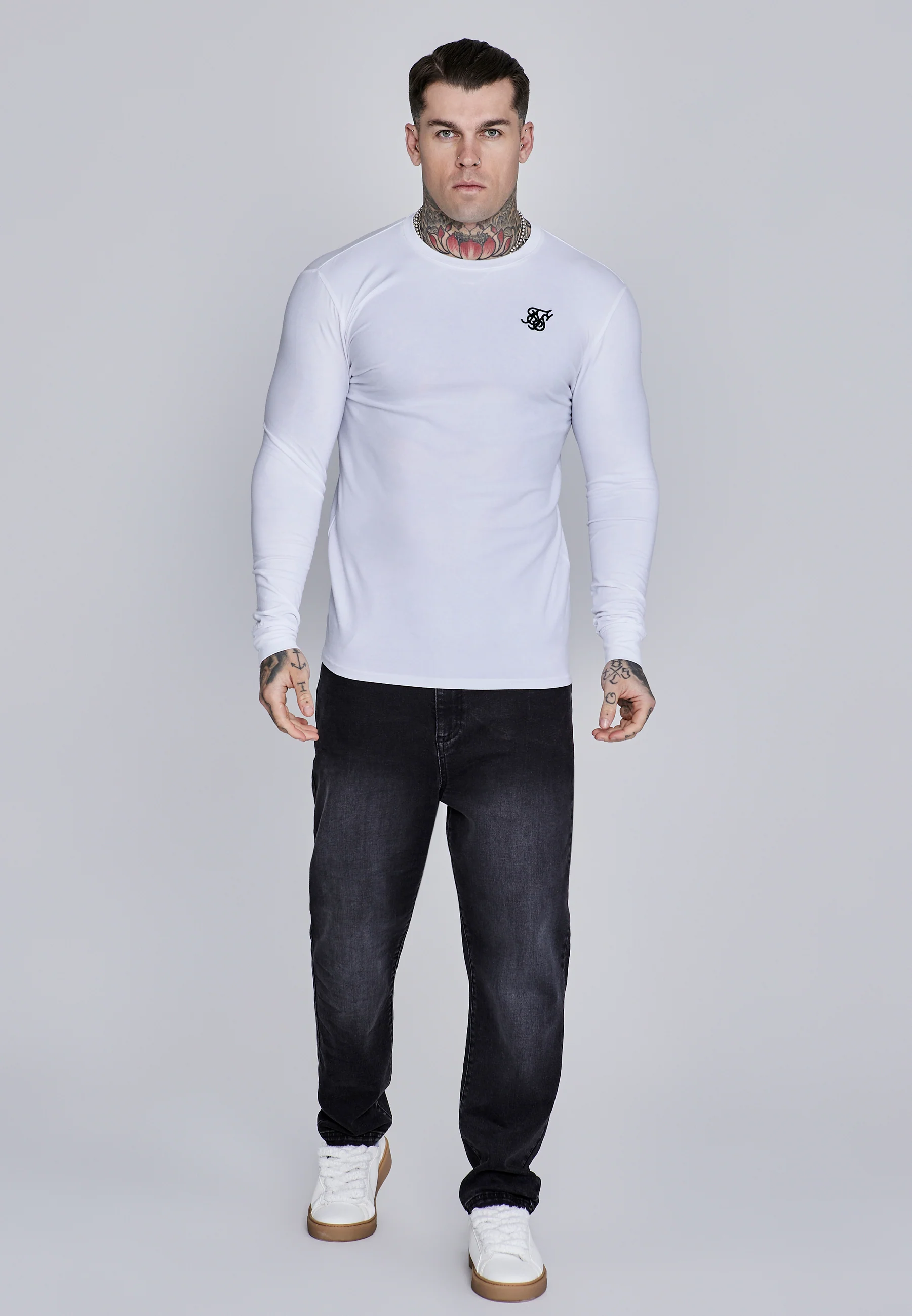 White Essentials LS T-Shirt - Image 3