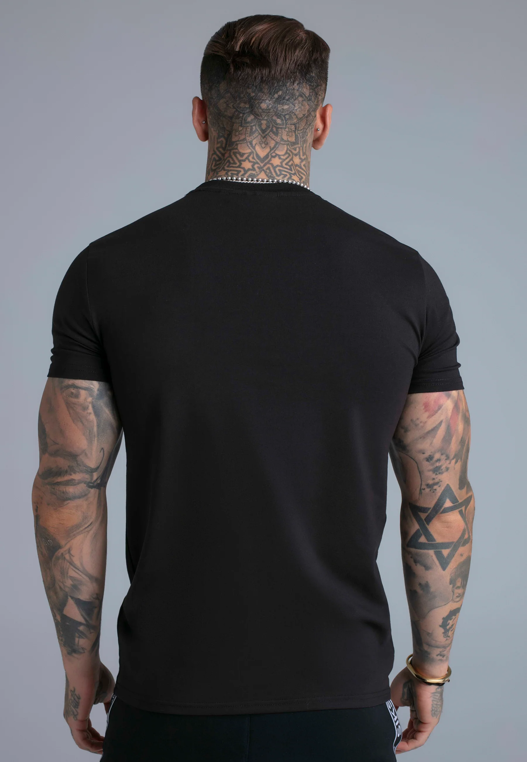 Black Essentials T-Shirt - Image 6