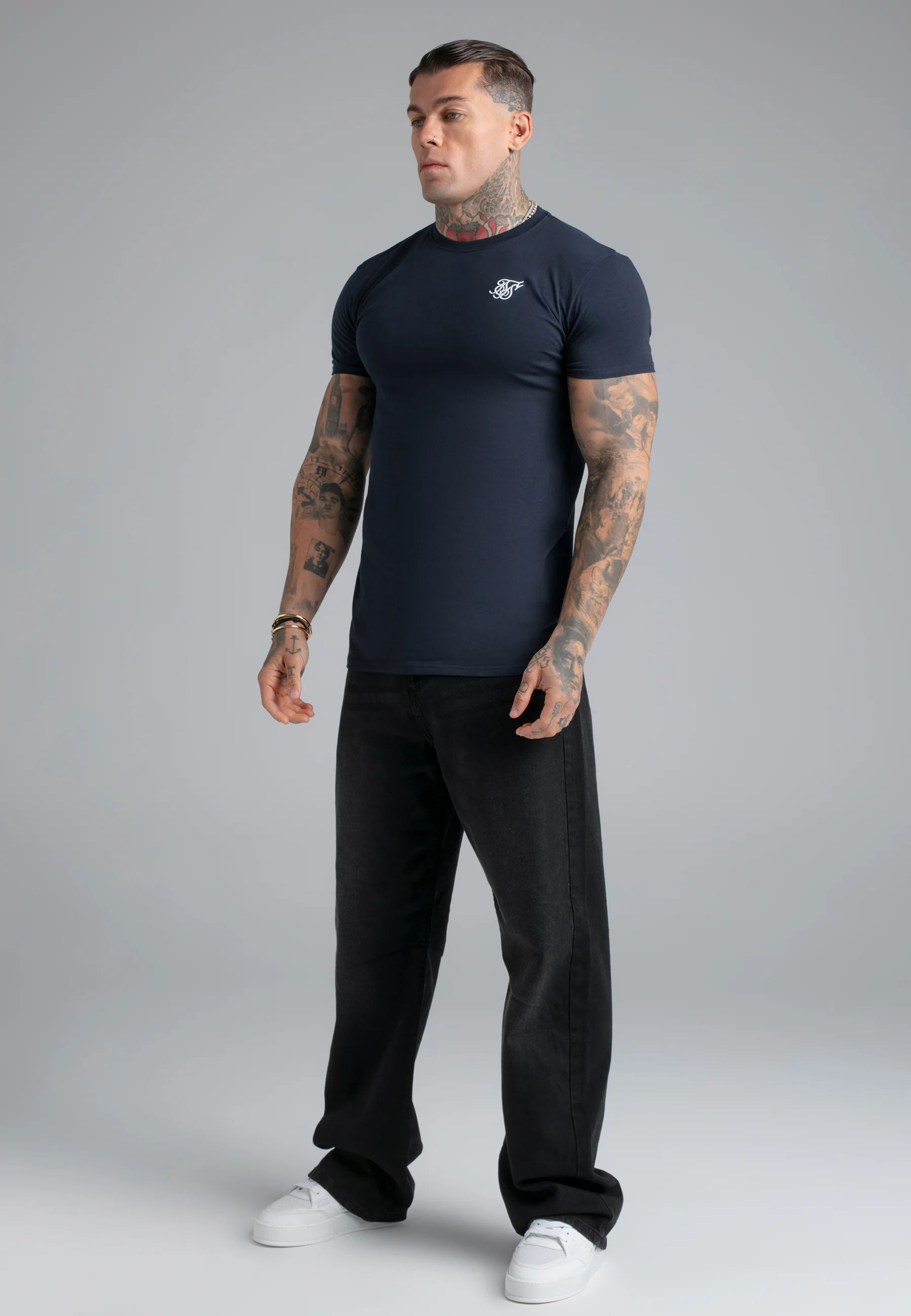 Navy Essentials T-Shirt - Image 4