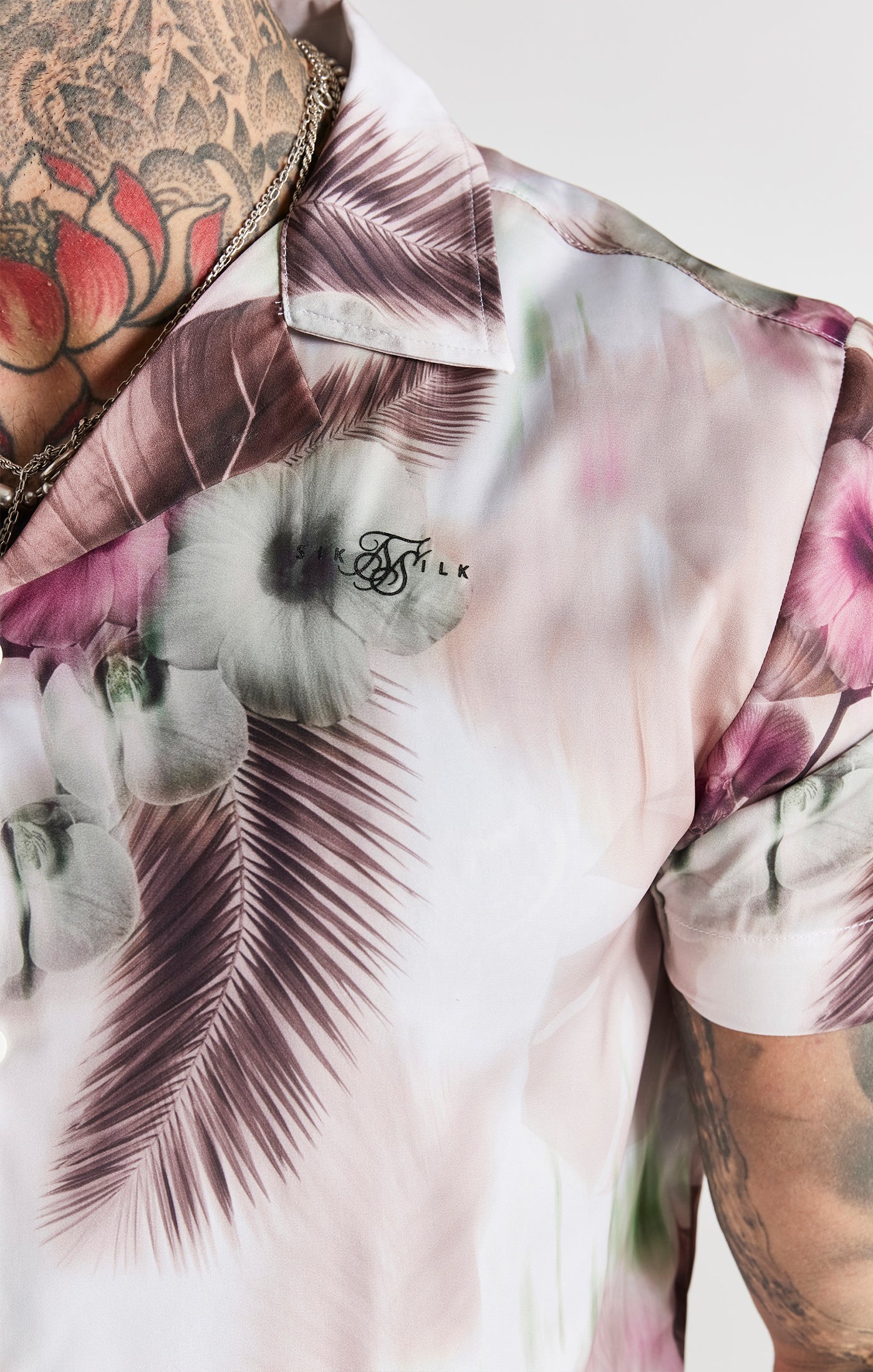 Pink Floral Blur Resort Shirt - Image 2