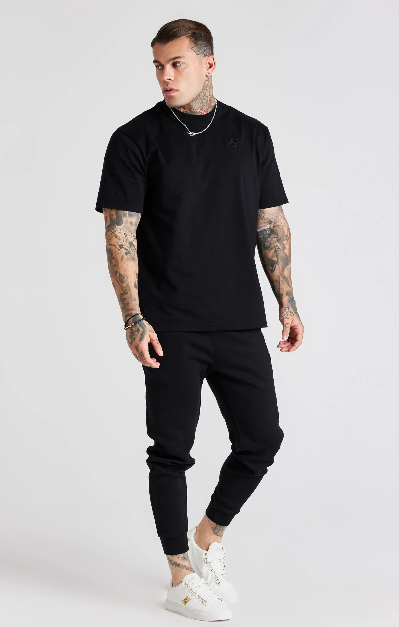 Black Floral Embroidered Oversized T-Shirt - Image 3
