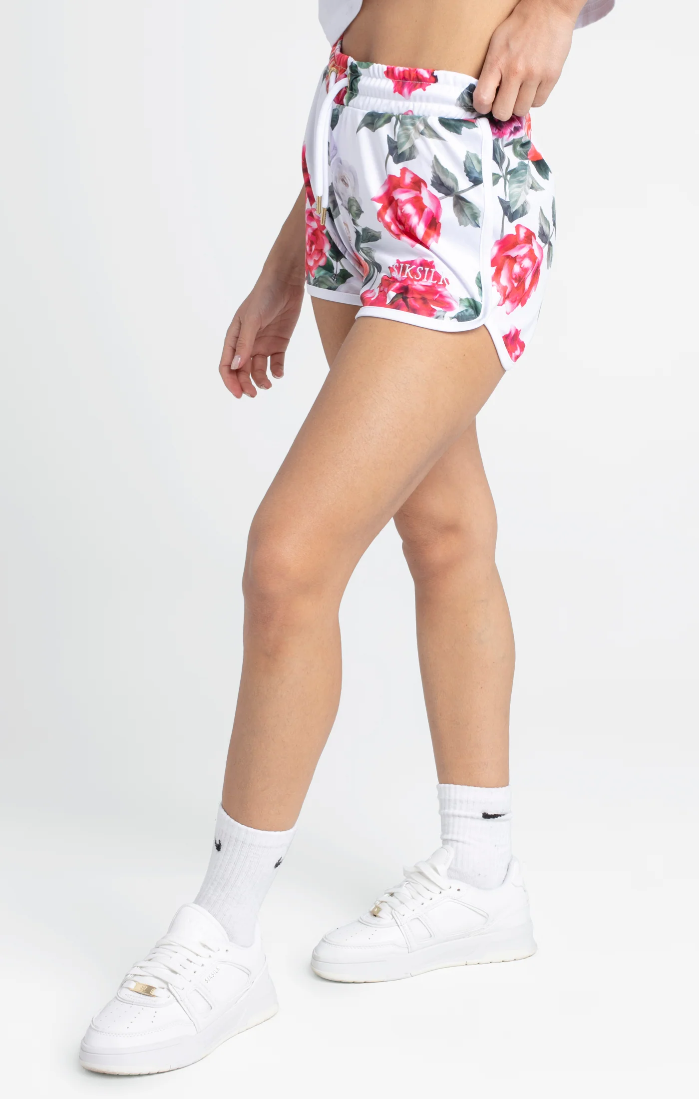 Ecru Floral Short - Image 3