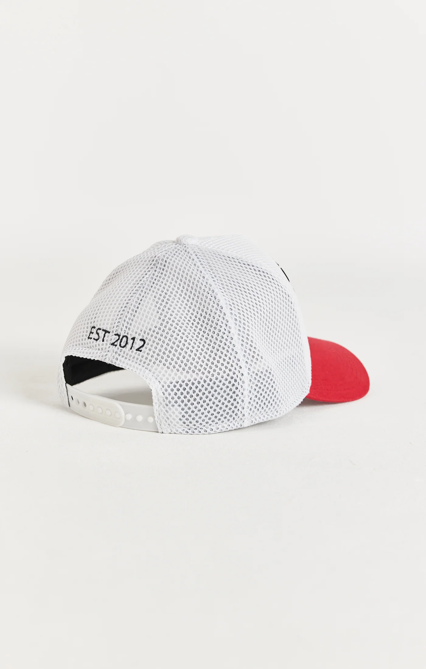 White Full Mesh 89 Trucker Cap - Image 4