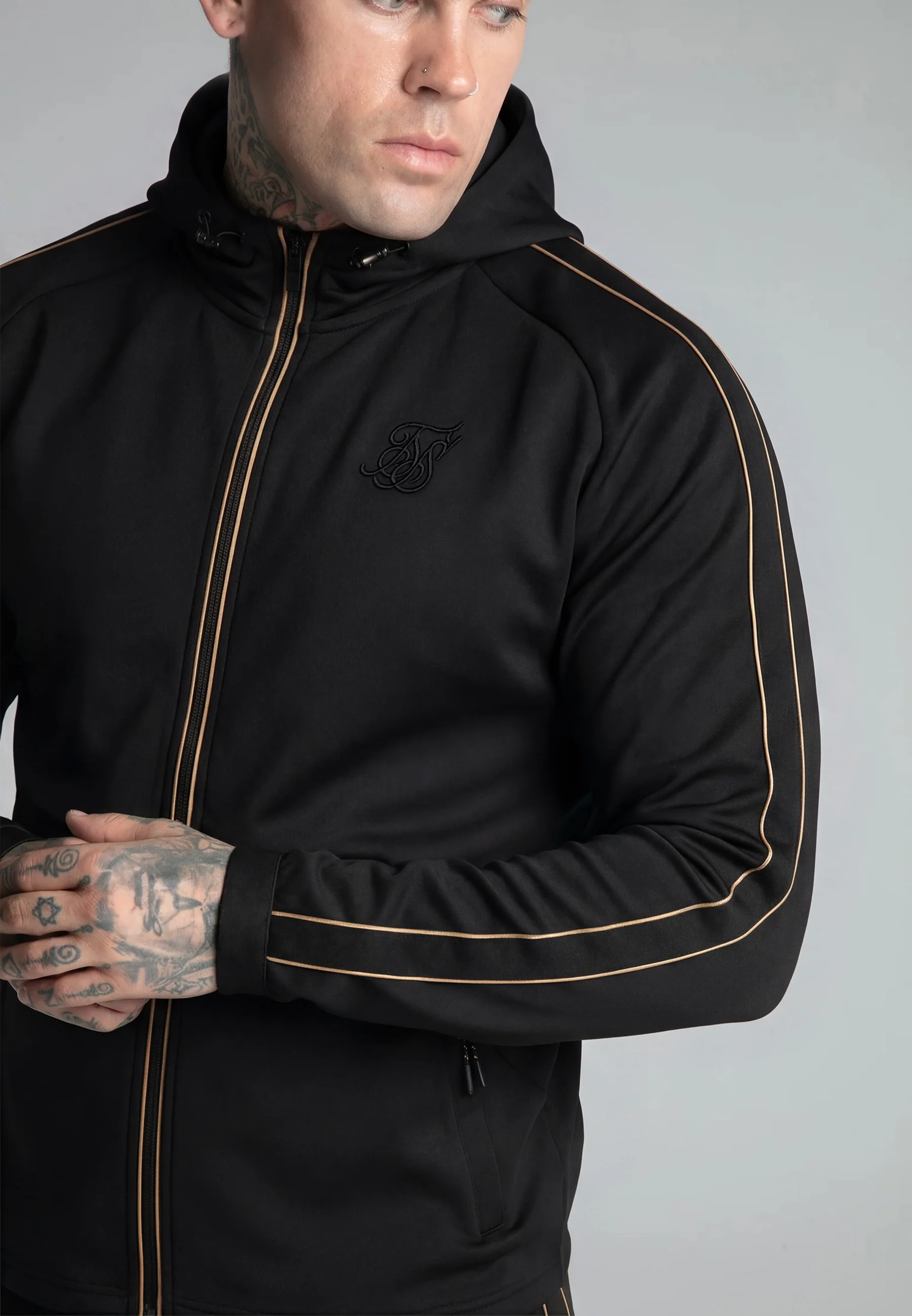 Black Cropped Full Zip hoodie - Image 2
