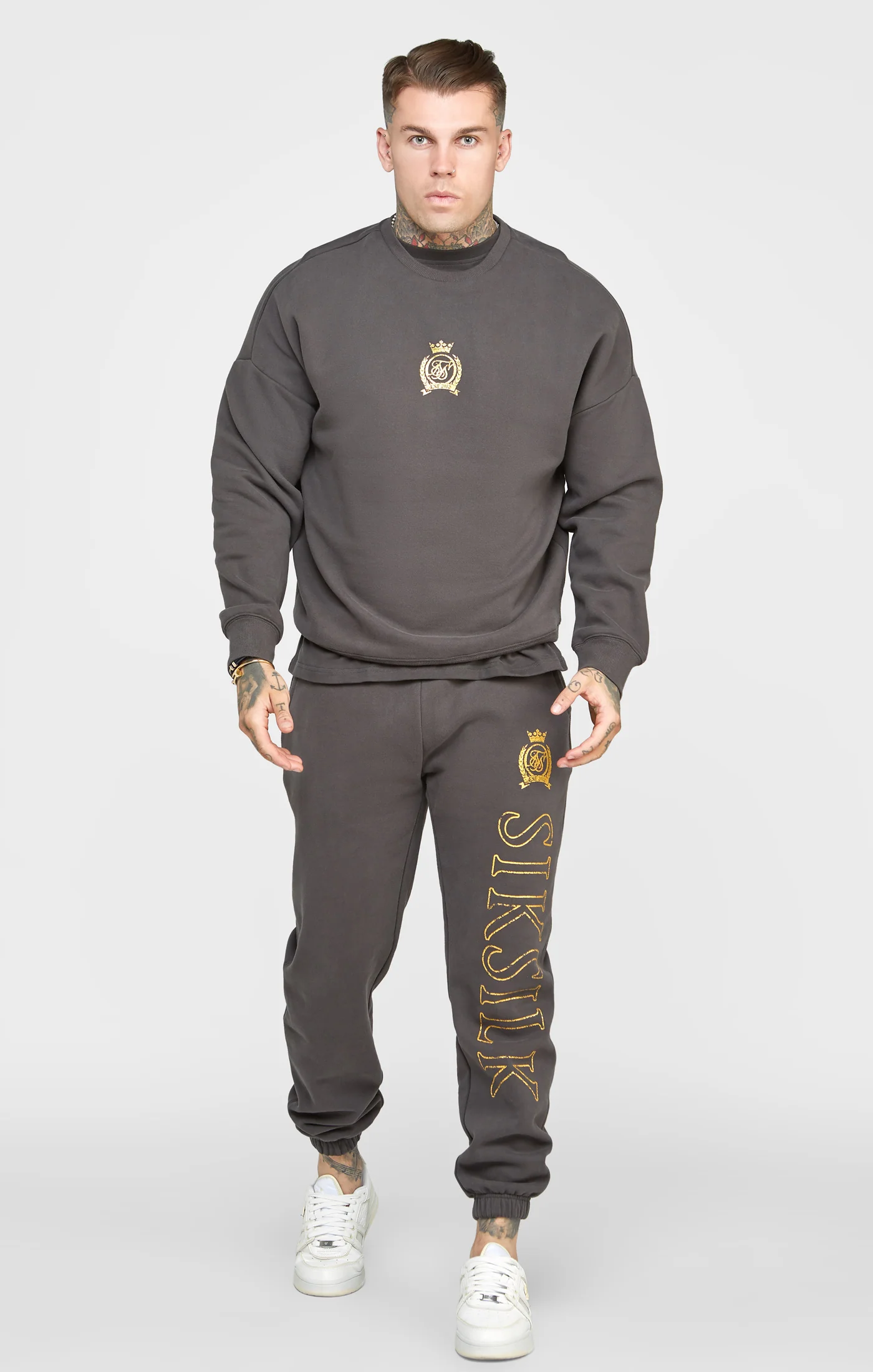 Black And Gold Crew - Image 3