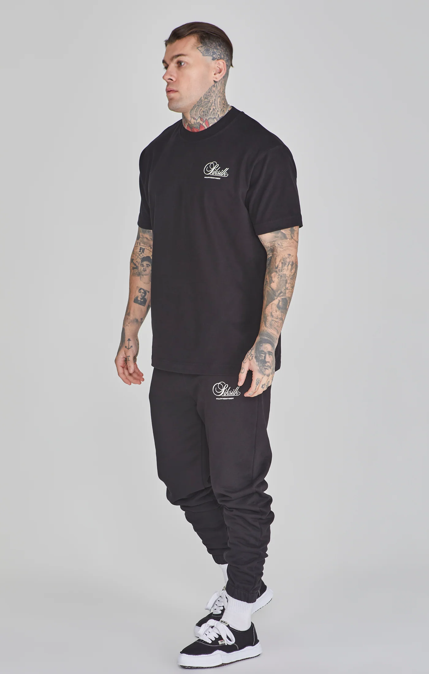 Black Graphic T-Shirt - Image 4