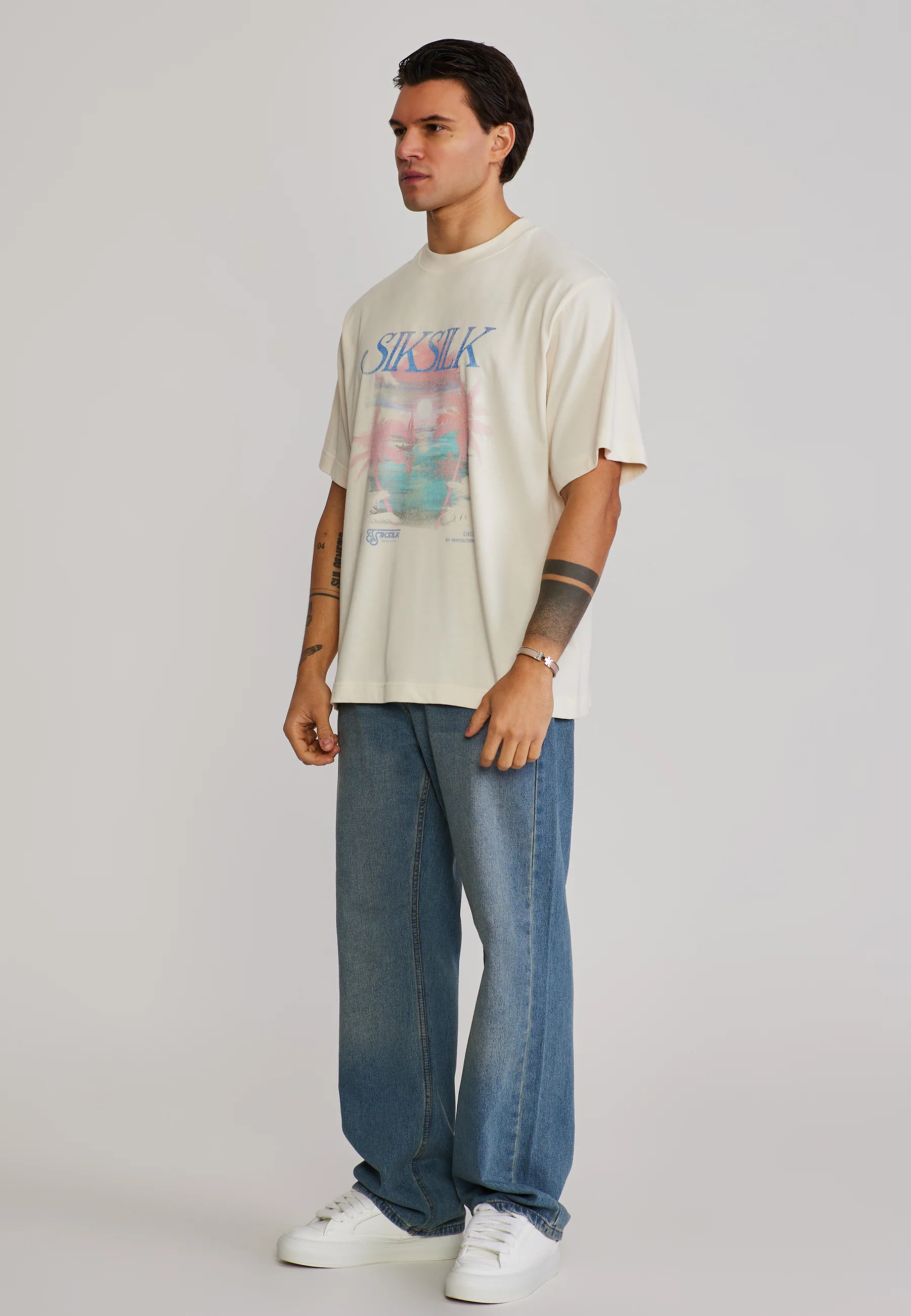 Ecru Graphic T-Shirt - Image 5