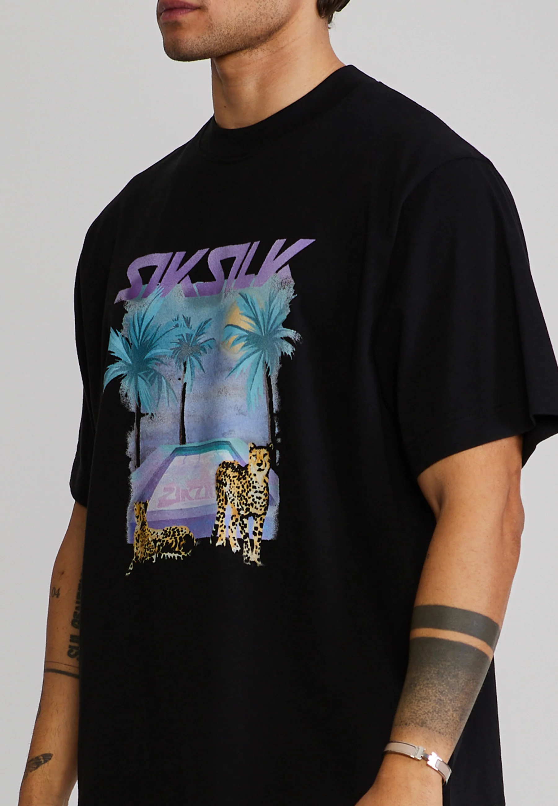 Black Graphic T-Shirt - Image 3