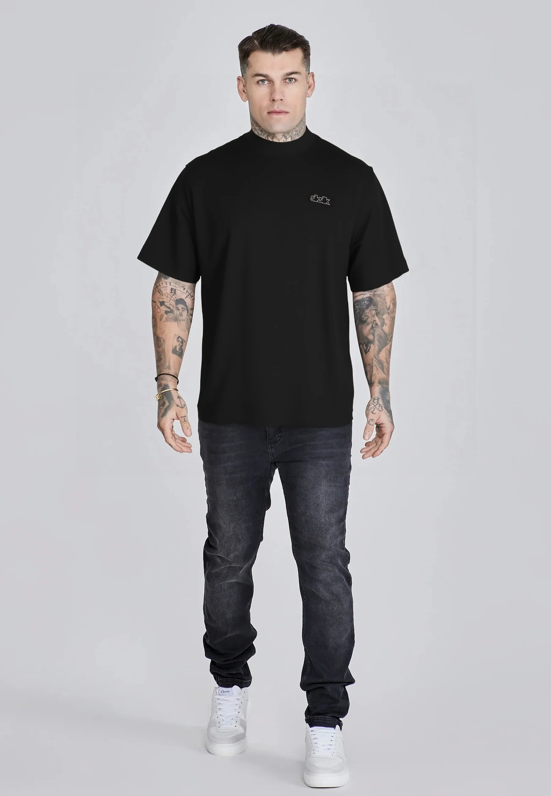 Black Graphic T-Shirt - Image 5