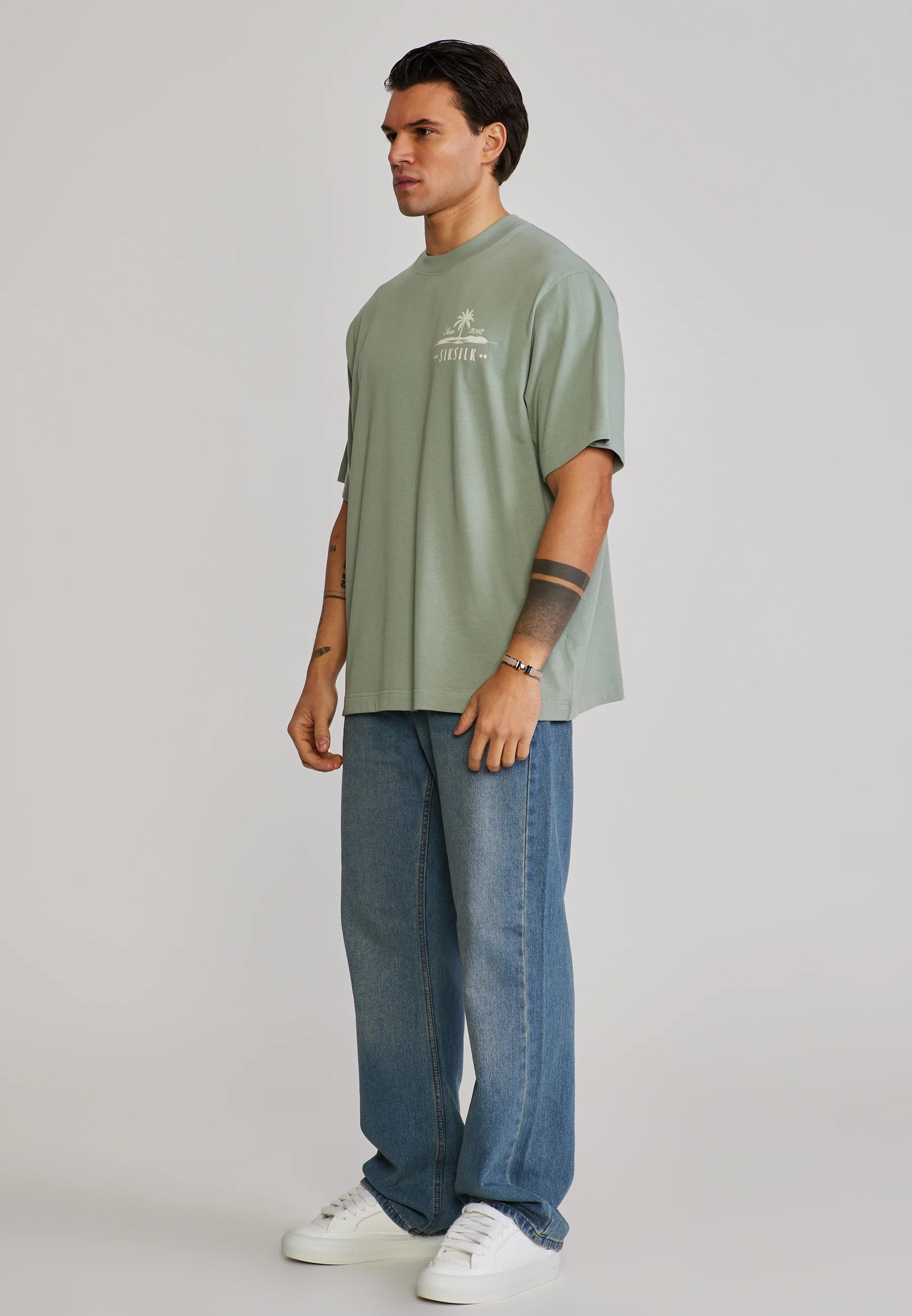 Green Graphic T-Shirt - Image 5