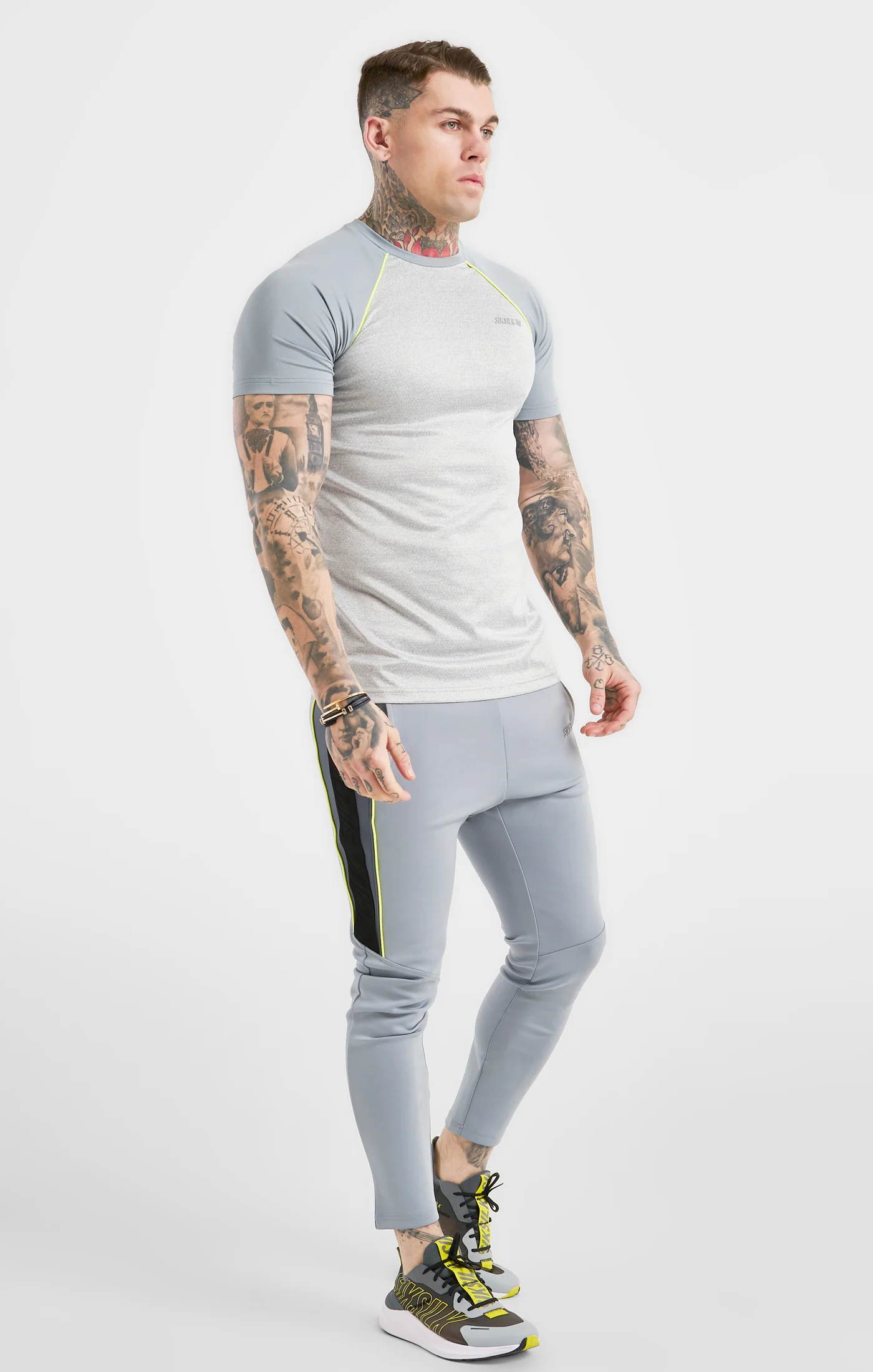 Grey Sports Poly Raglan T-Shirt - Image 4