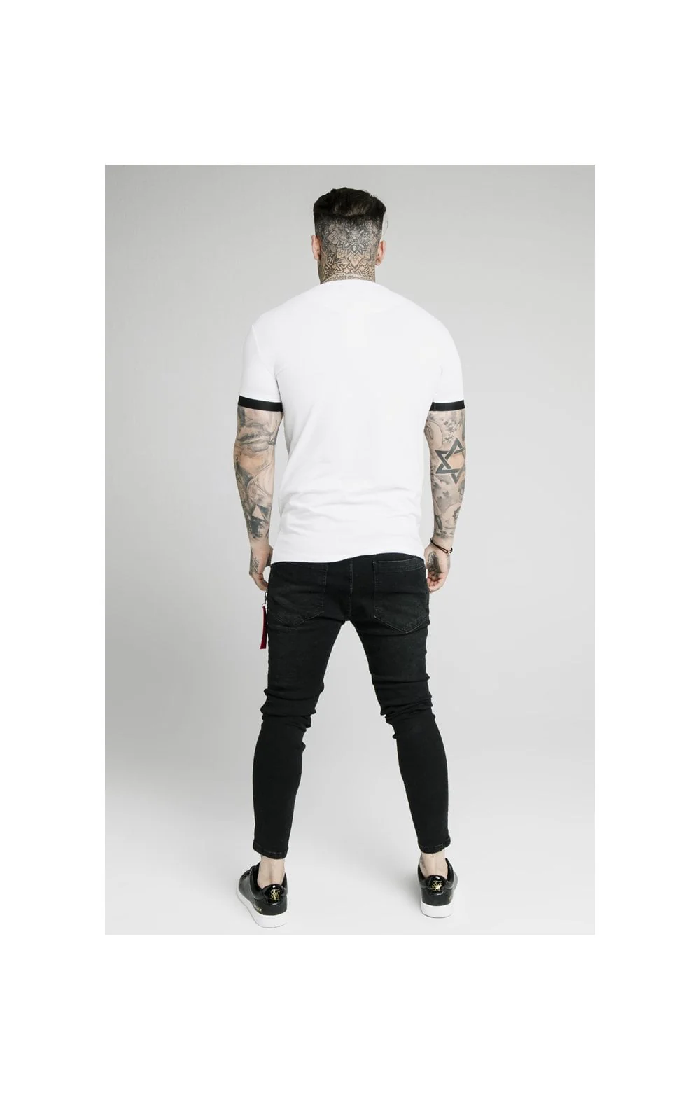 SikSilk Inset Elastic Cuff Gym Tee – White - Image 5