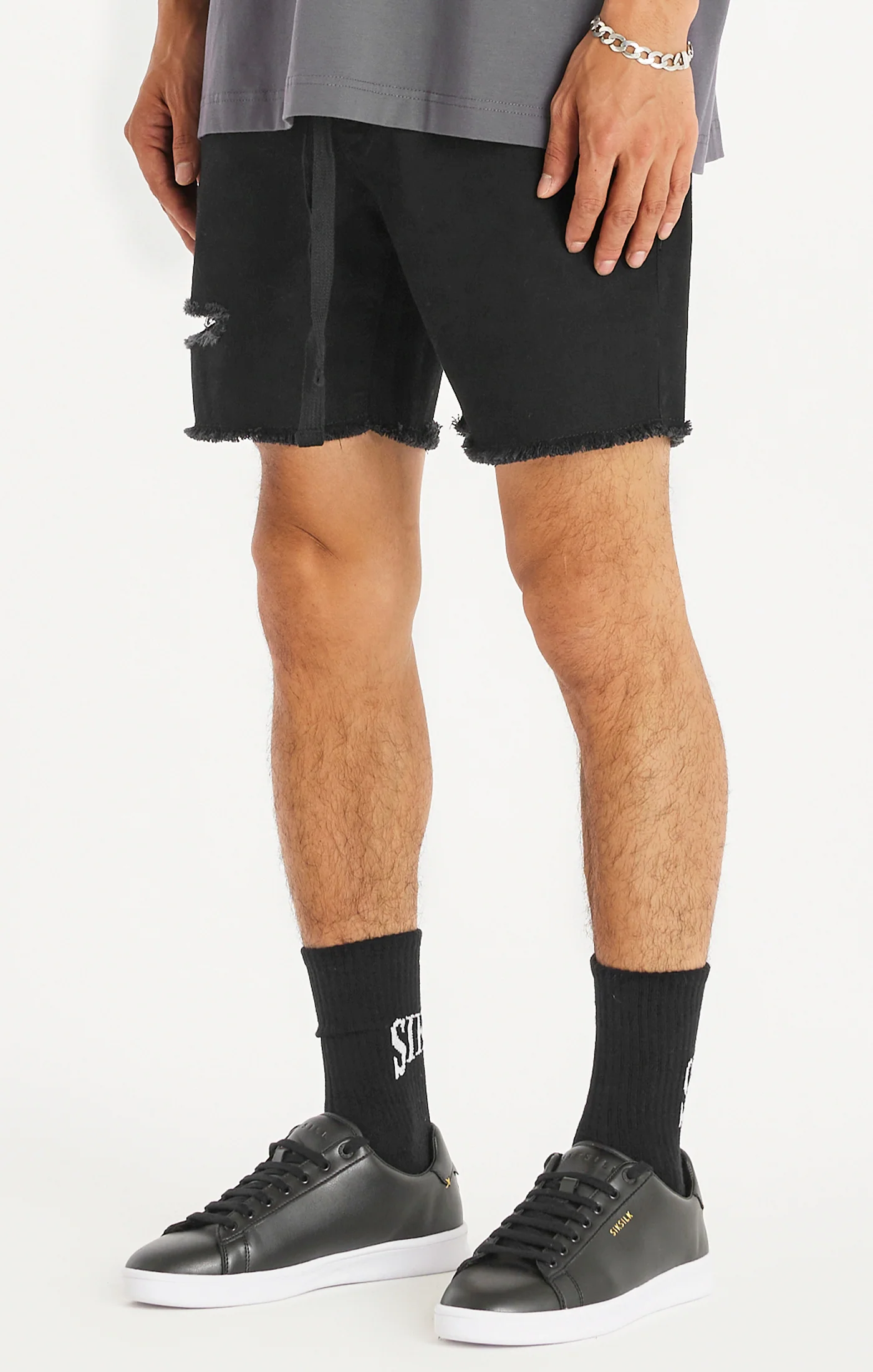 Black Low-Top Casual Trainer - Image 10