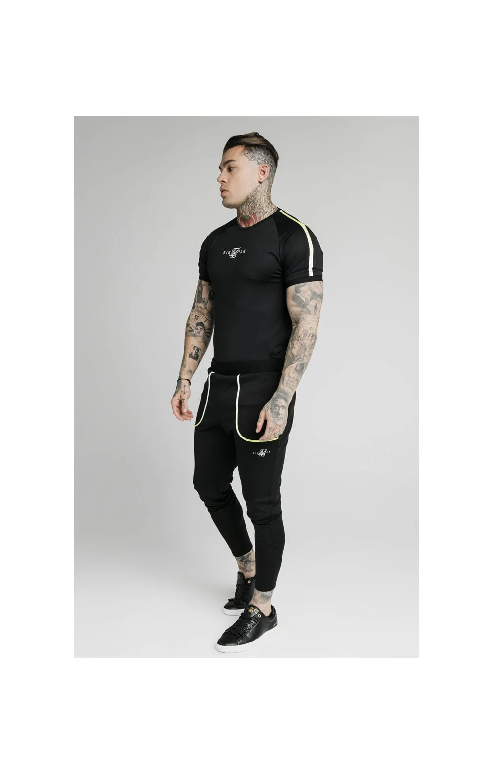 SikSilk Legacy Fade Tech Tee – Black & Fluro White - Image 5