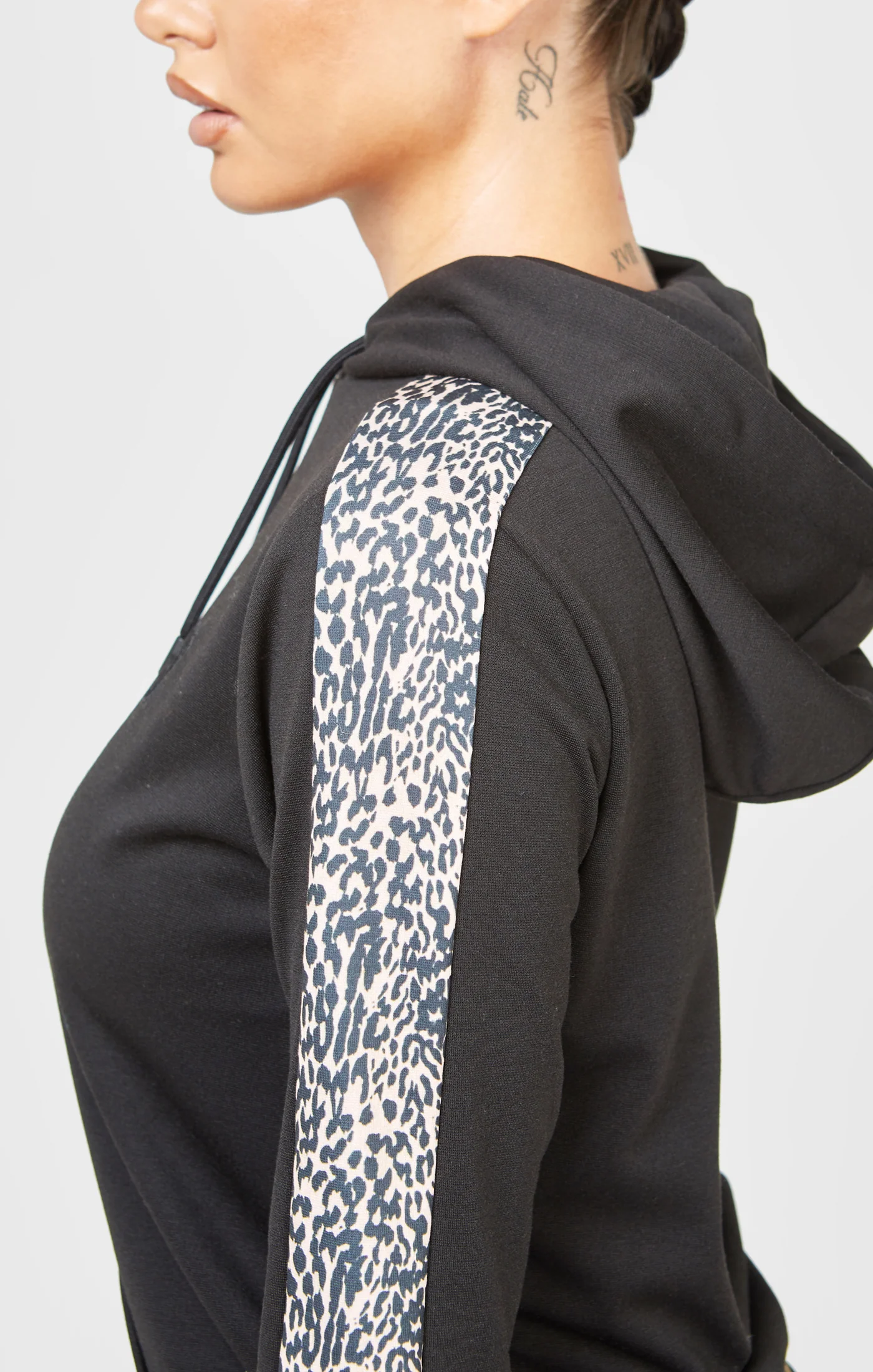 Black Leopard Print Panelled Hoodie - Image 2