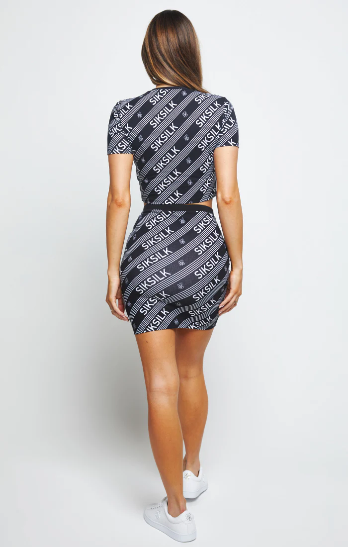 SikSilk Logo Print Crop Tee - Black - Image 5