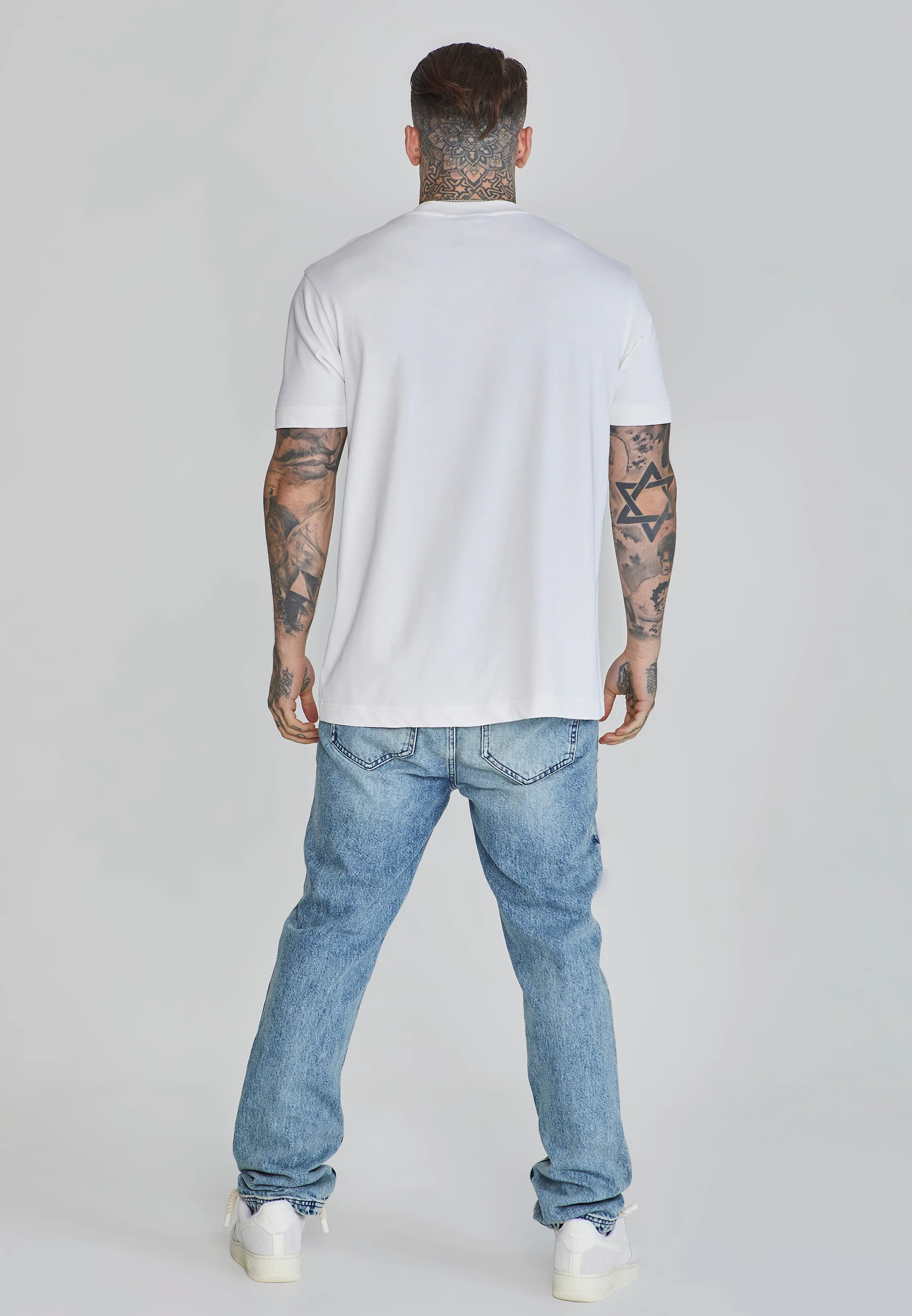 White Logo T-Shirt - Image 5