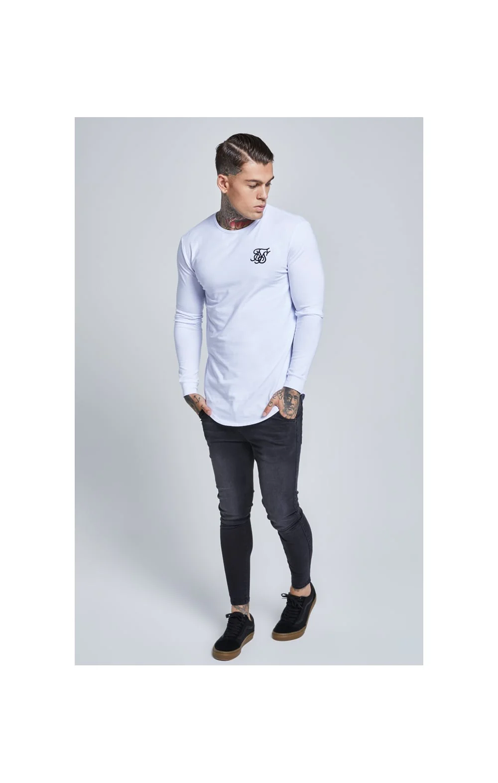 White Long Sleeve Muscle Fit T-Shirt - Image 4