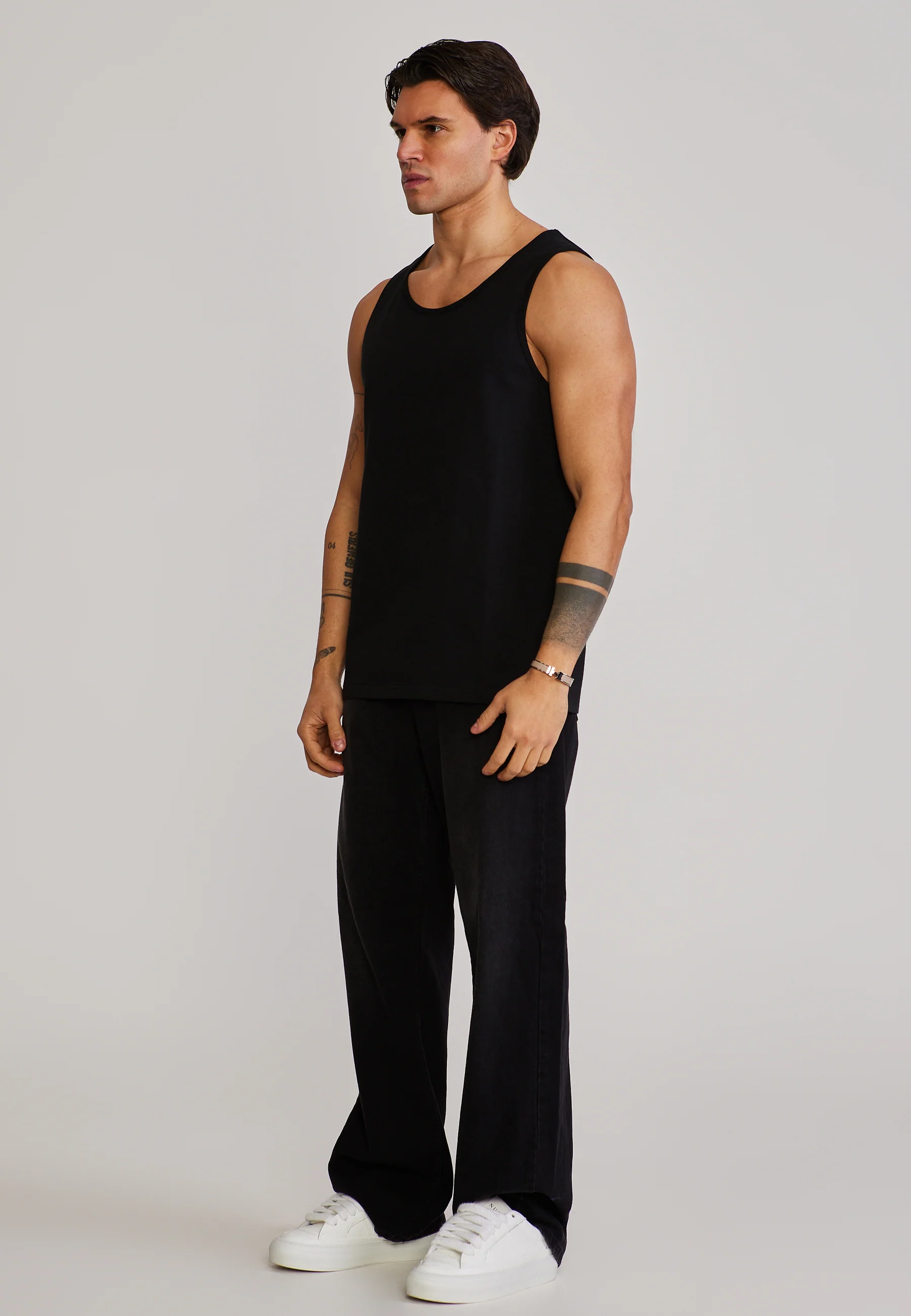 Black Loose Fit Vest - Image 4