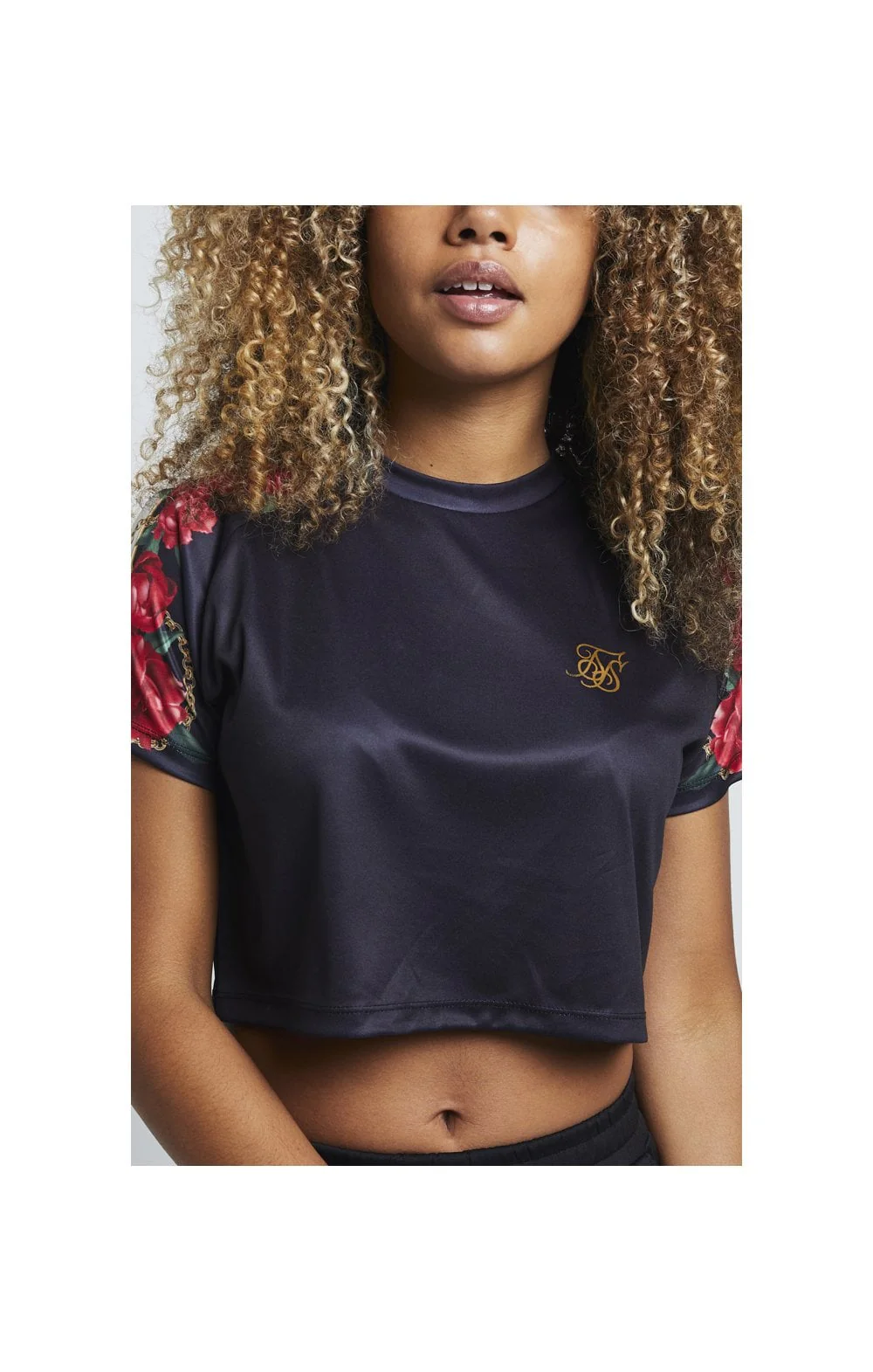 SikSilk Majestic Crop Tee – Black - Image 2