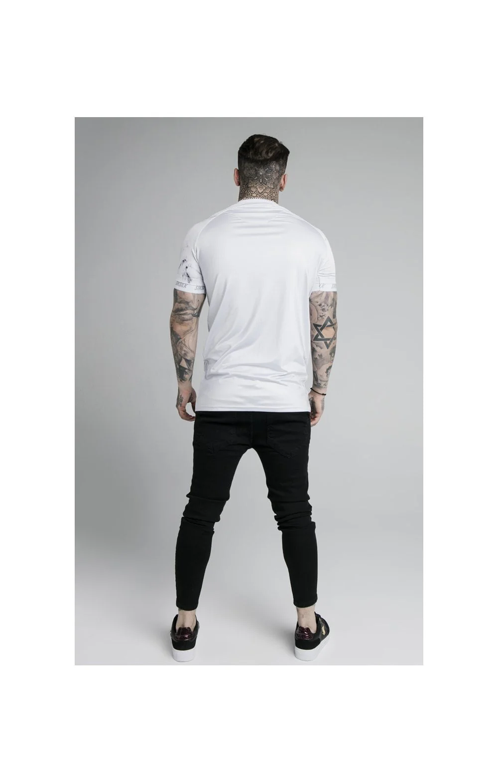 SikSilk Marble Stretch Sports Tee - Grey & White - Image 3