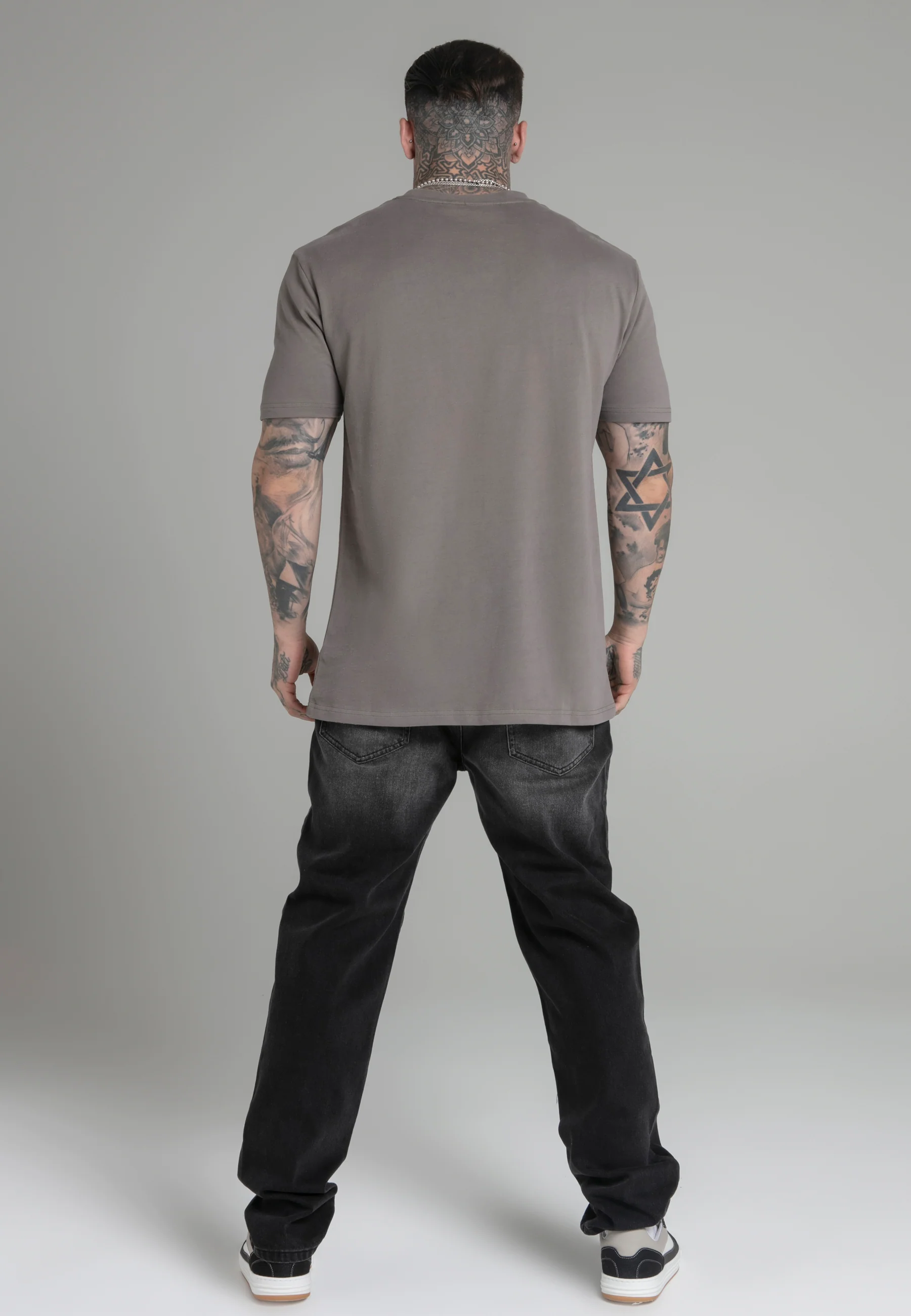 Loose Fit Jeans Black - Image 5