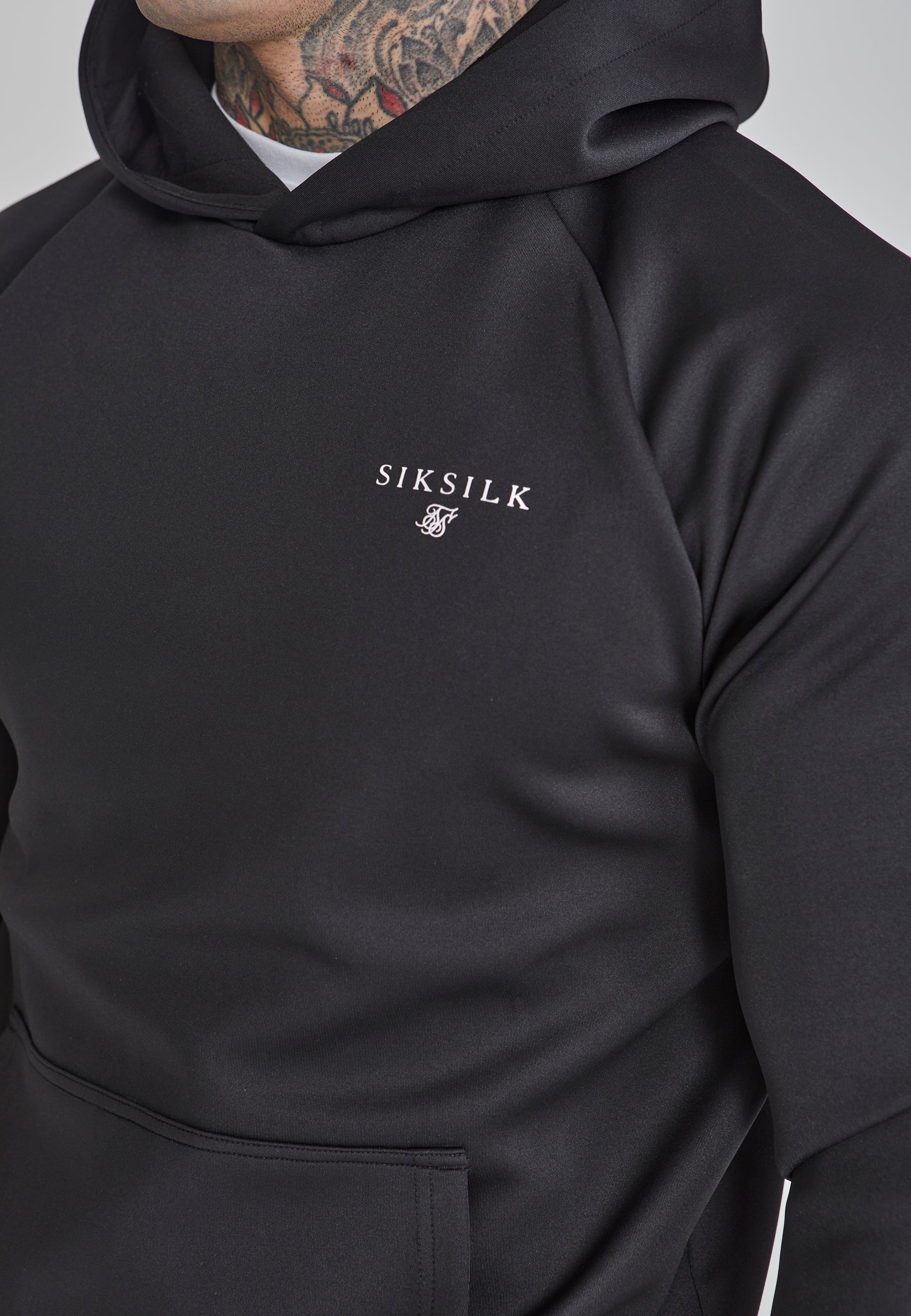 Black Muscle Fit Hoodie - Image 3
