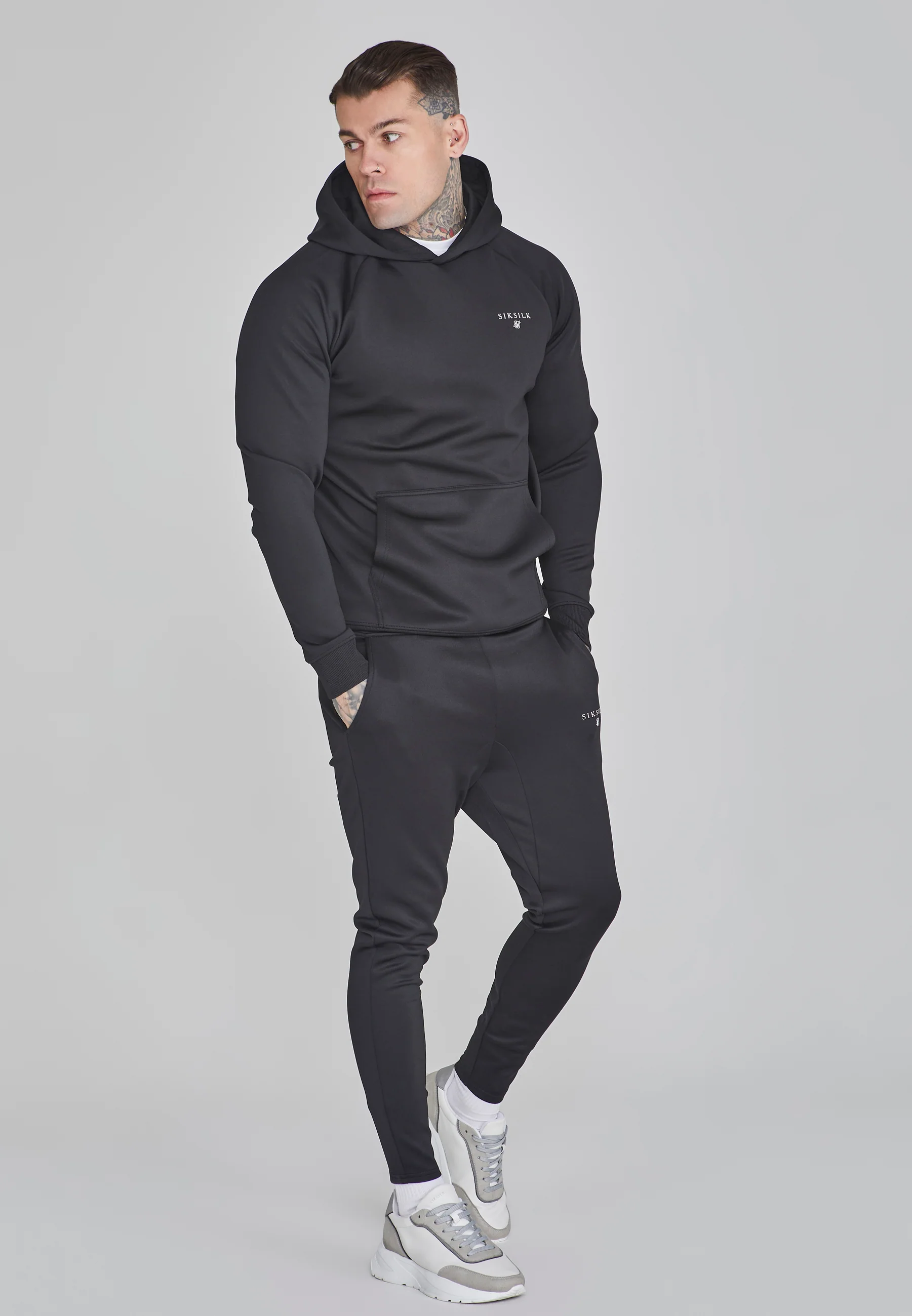 Black Muscle Fit Hoodie - Image 4