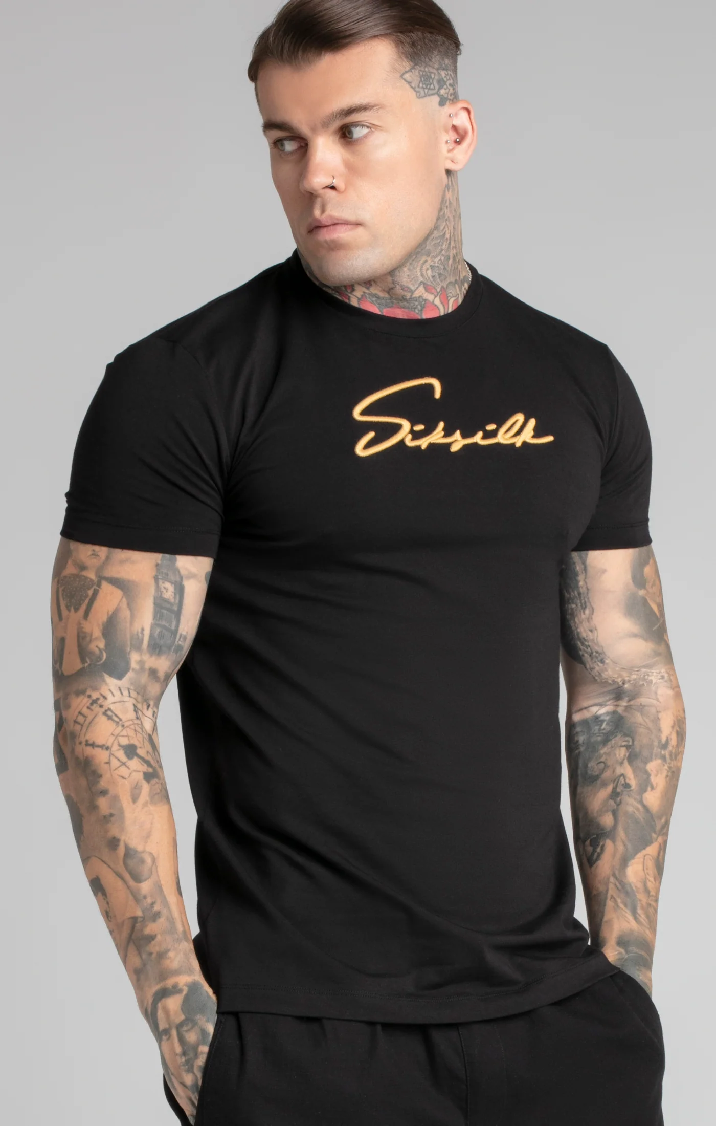 Muscle Fit T-Shirt