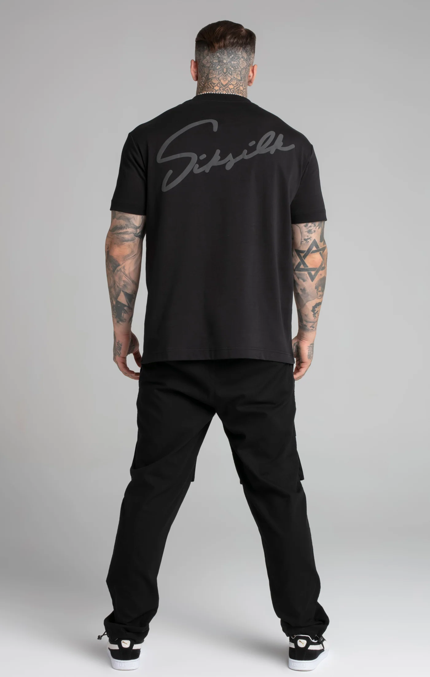 Black Script T-Shirt - Image 5