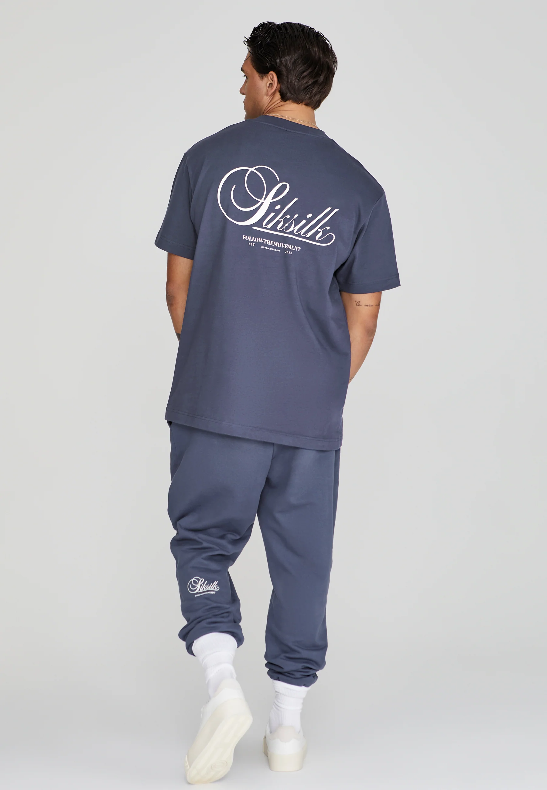 Navy Graphic T-Shirt - Image 5