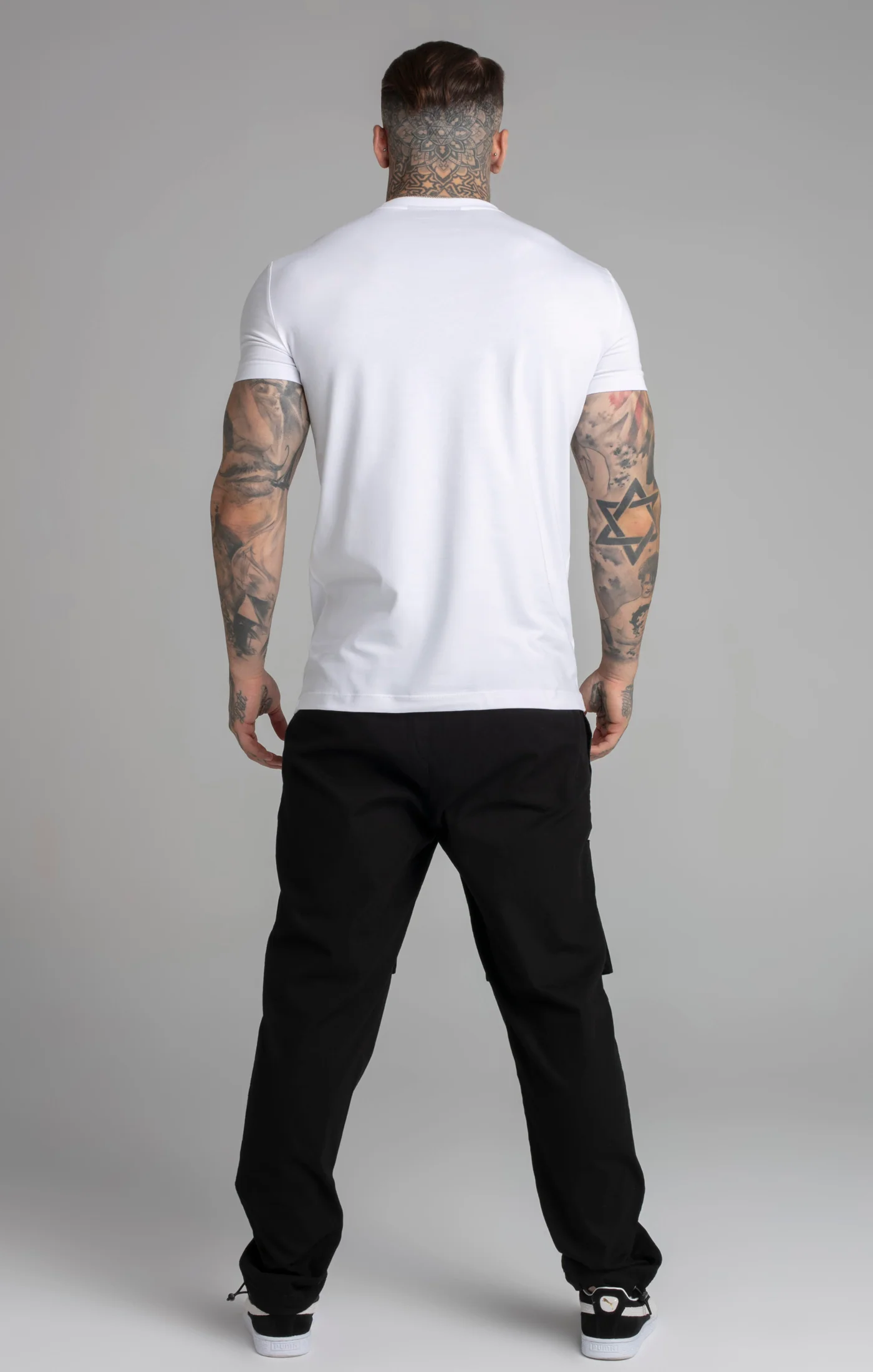 Muscle Fit T-Shirt - Image 5