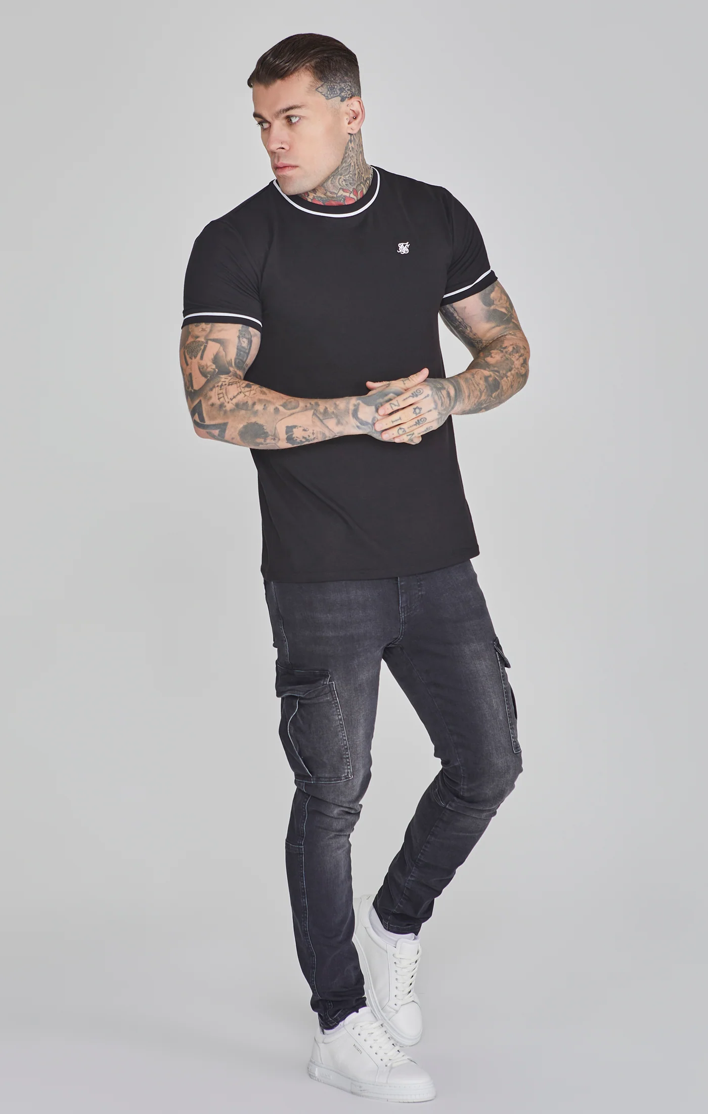 Black Muscle Fit T-Shirt - Image 4
