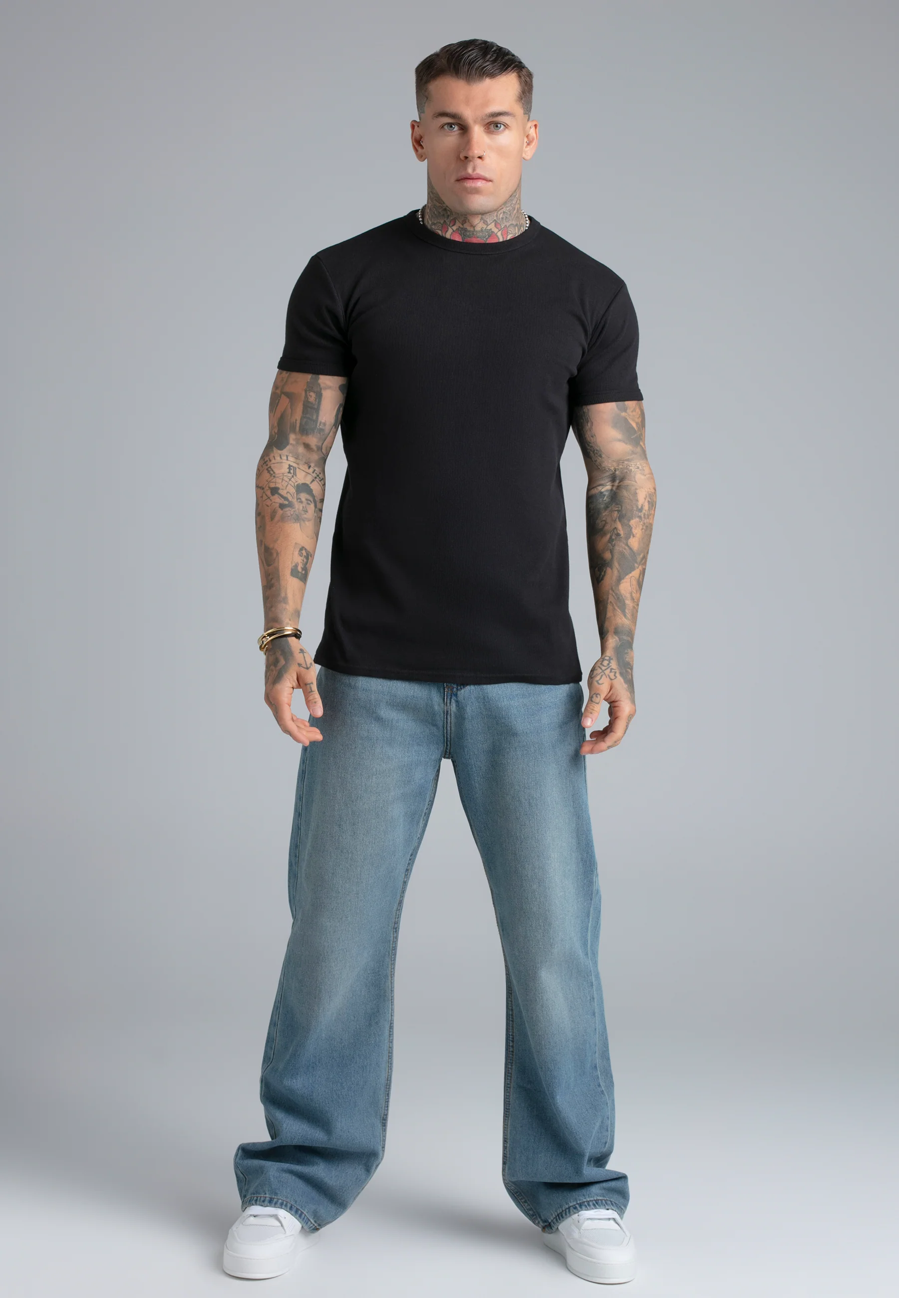 Black Muscle Fit T-Shirt - Image 3