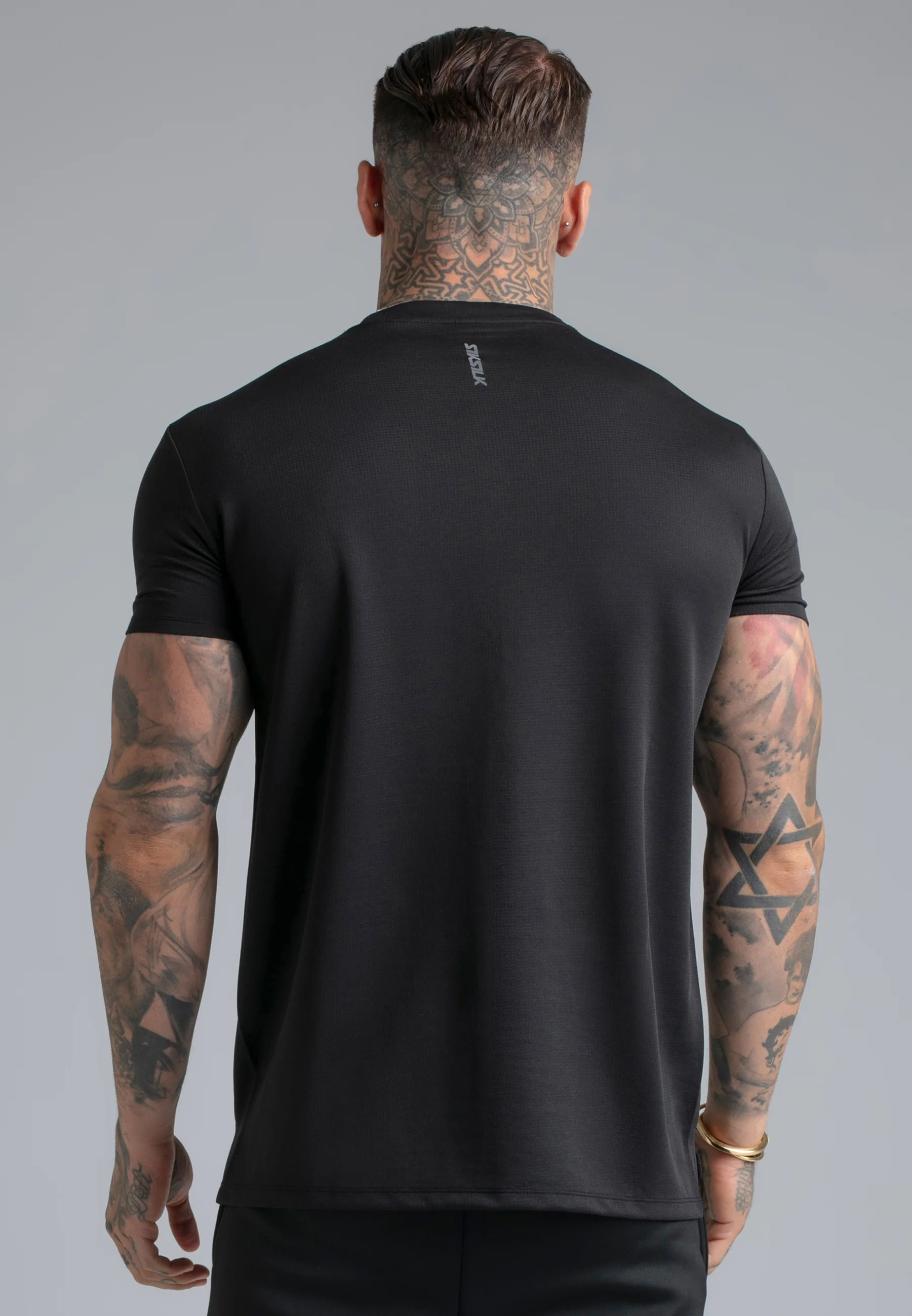 Black Muscle Fit T-Shirt - Image 6