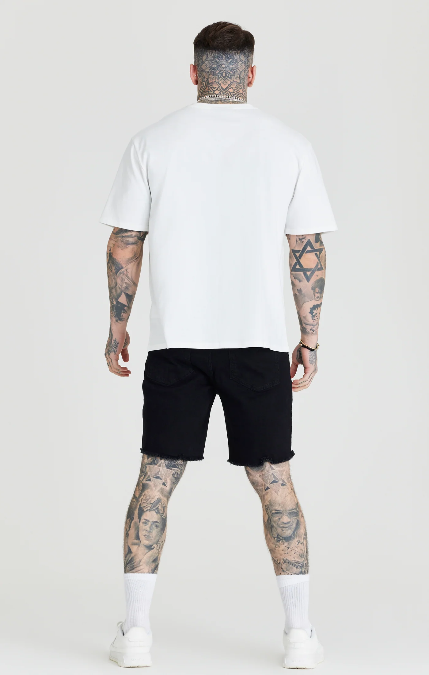 Ecru Floral Embroidery Oversized T-Shirt - Image 4