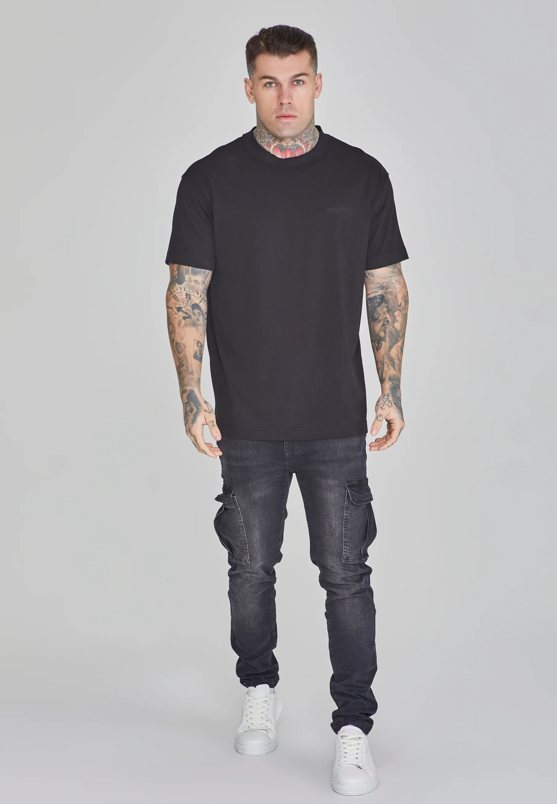 Black Oversized T-Shirt - Image 2