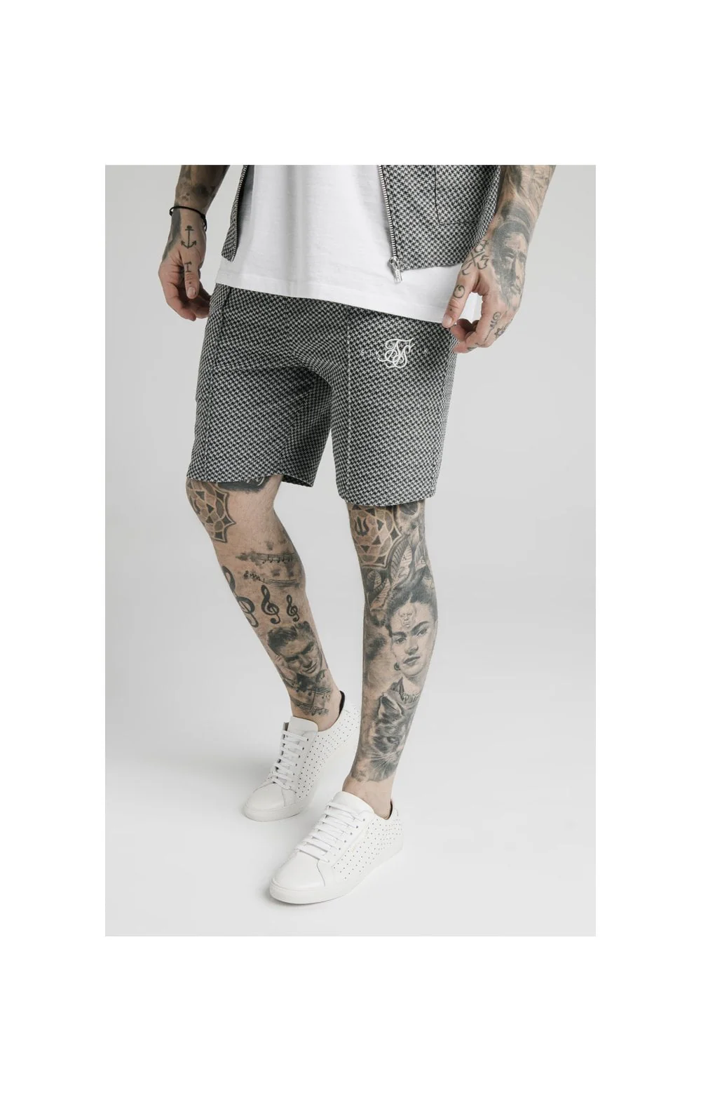 SikSilk Pleated Smart Shorts – Black & White Dogtooth